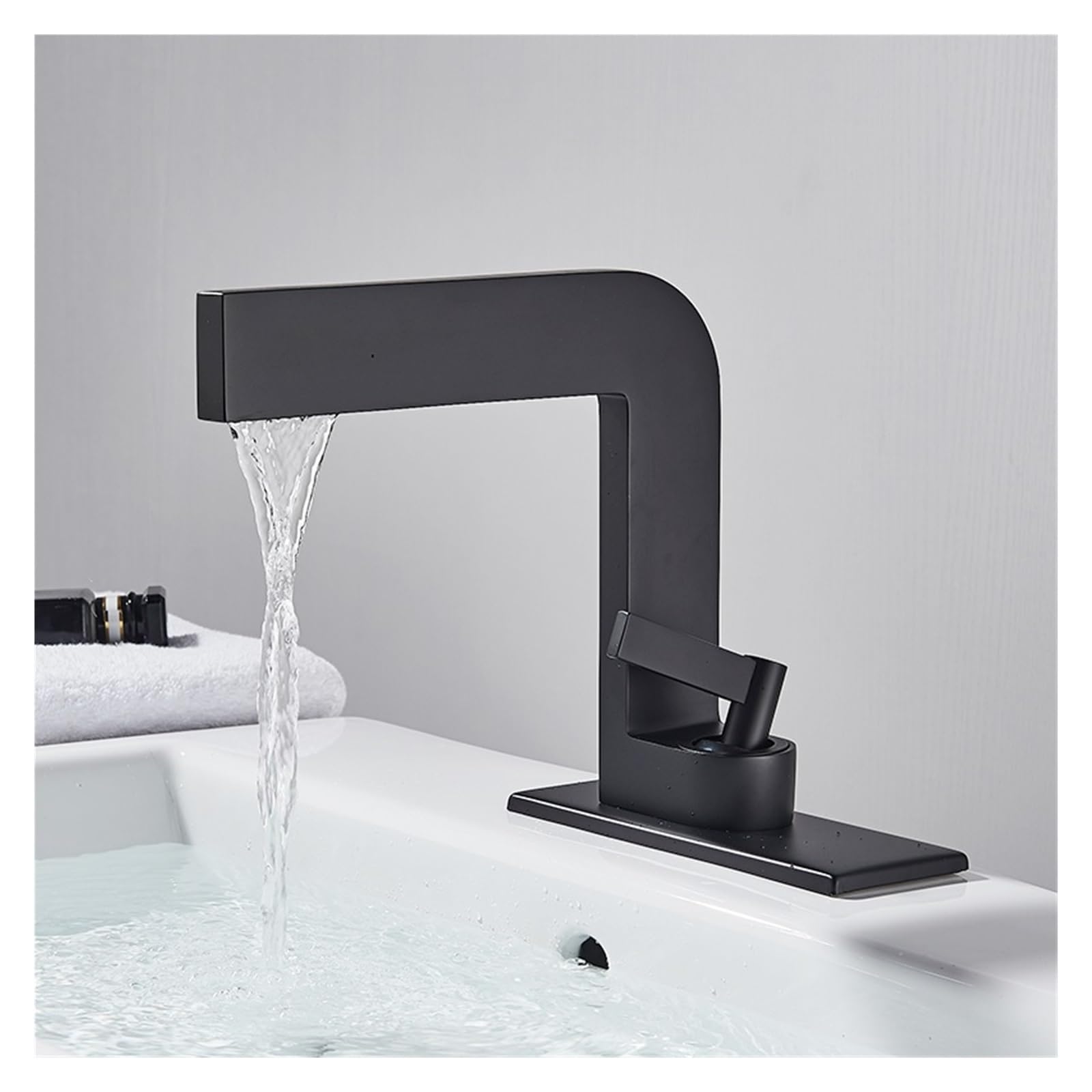 Robinet de bain à large bec carré et mitigeur noir mat haut de gamme