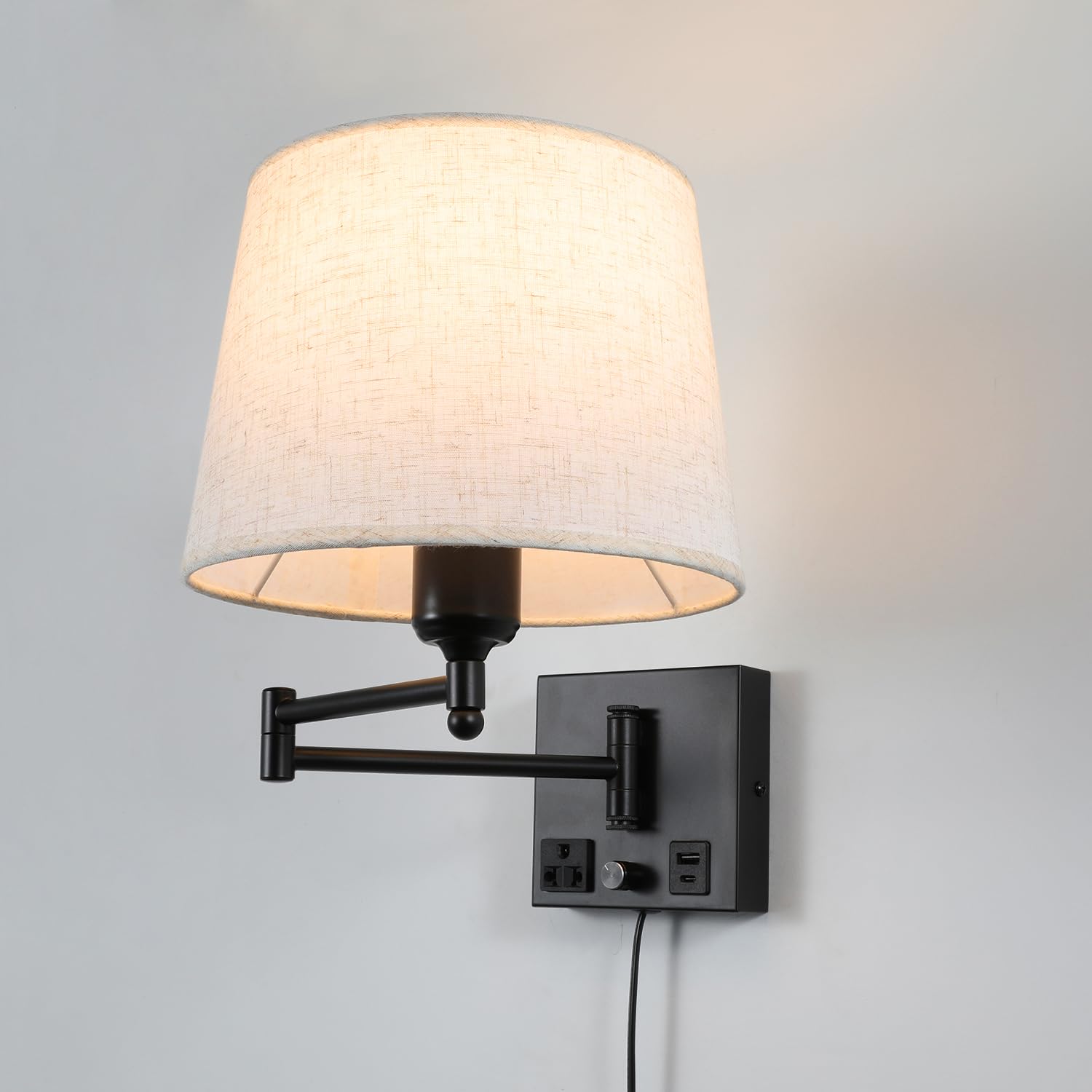 Obrotowa lampa ścienna z abażurem, porty ładowania USB-A i USB-C, zintegrowane gniazdko, ściemniacz obrotowy, lampka do czytania wtykowego, regulowana do łóżka, sypialni, hotelu