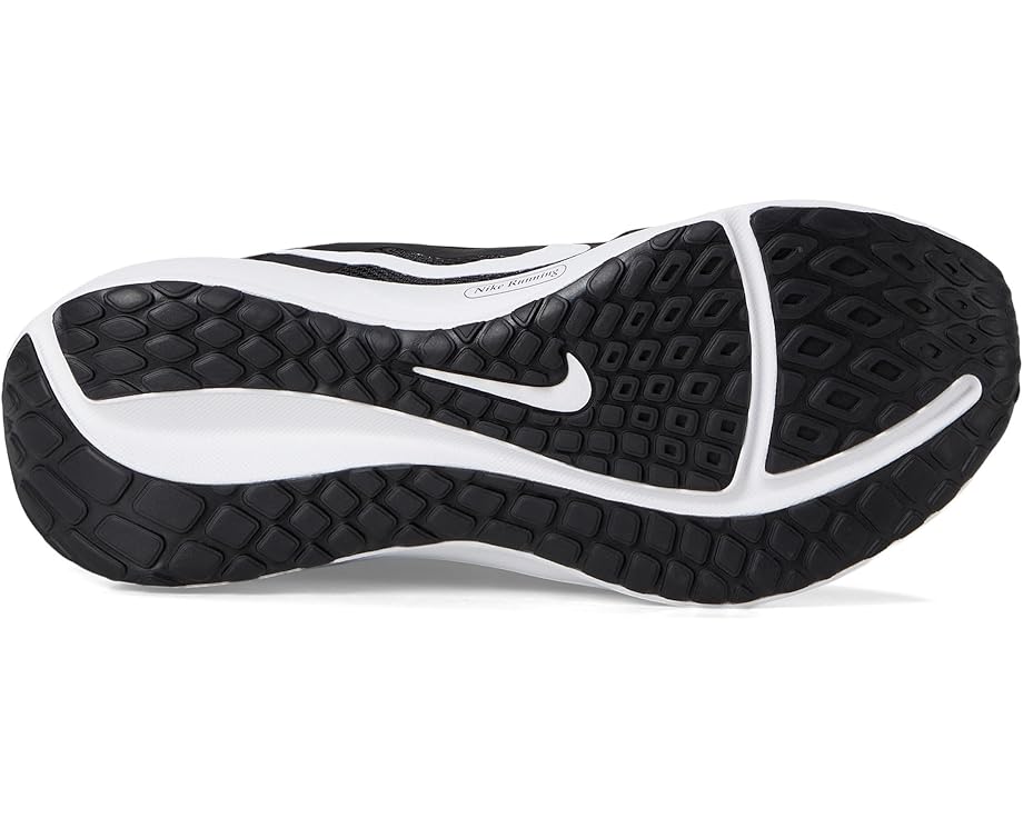 Nike Downshifter 13 - Bottom View