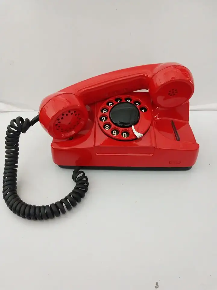 Telefone Retrô Decorativo, Design Vintage Anos 70, Discador Giratório, Múltiplas Cores, Material Resistente, 20x15x18 cm (Vermelho)