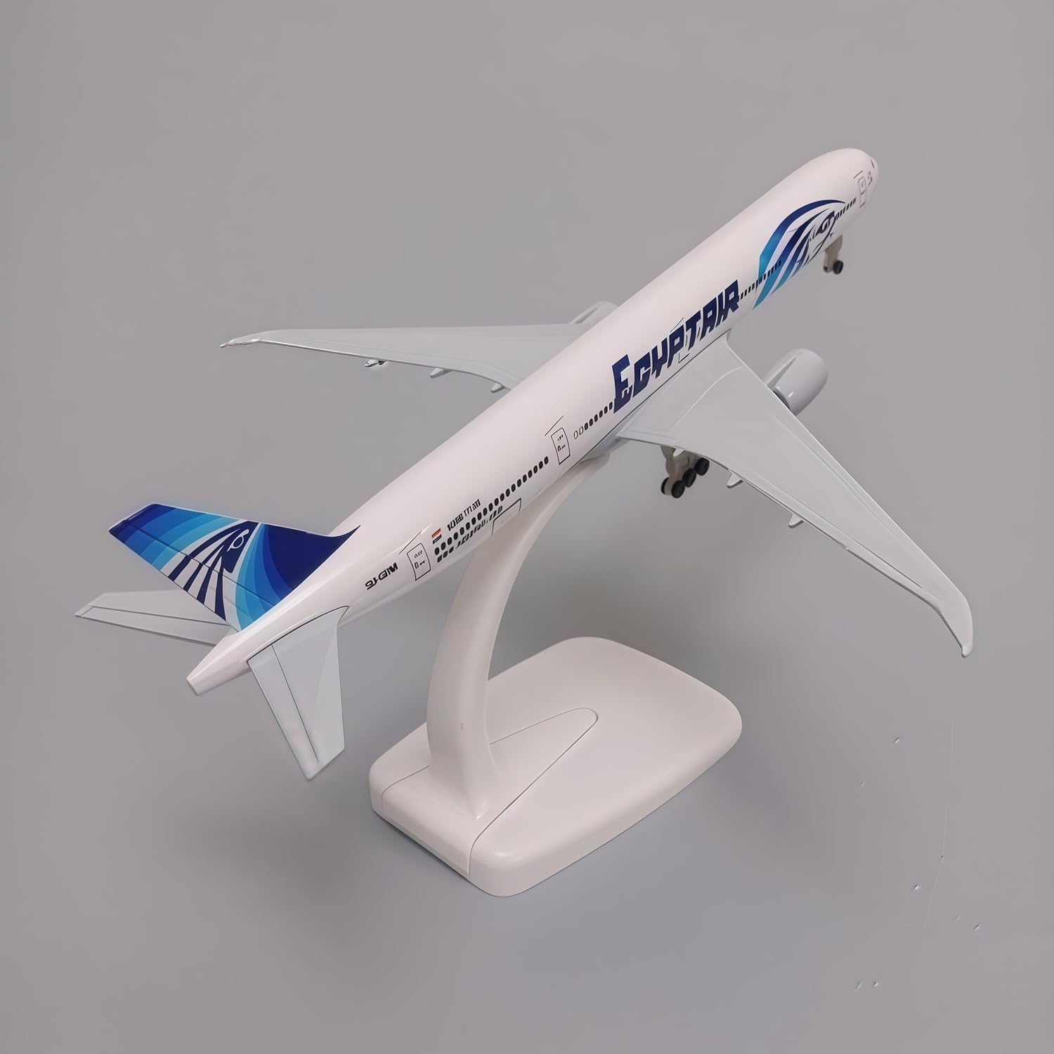 Egypt Air 777 Diecast Model 1:300 Scale 20cm Alloy Egyptian Airline Aircraft for Collection Display Shelf Desk