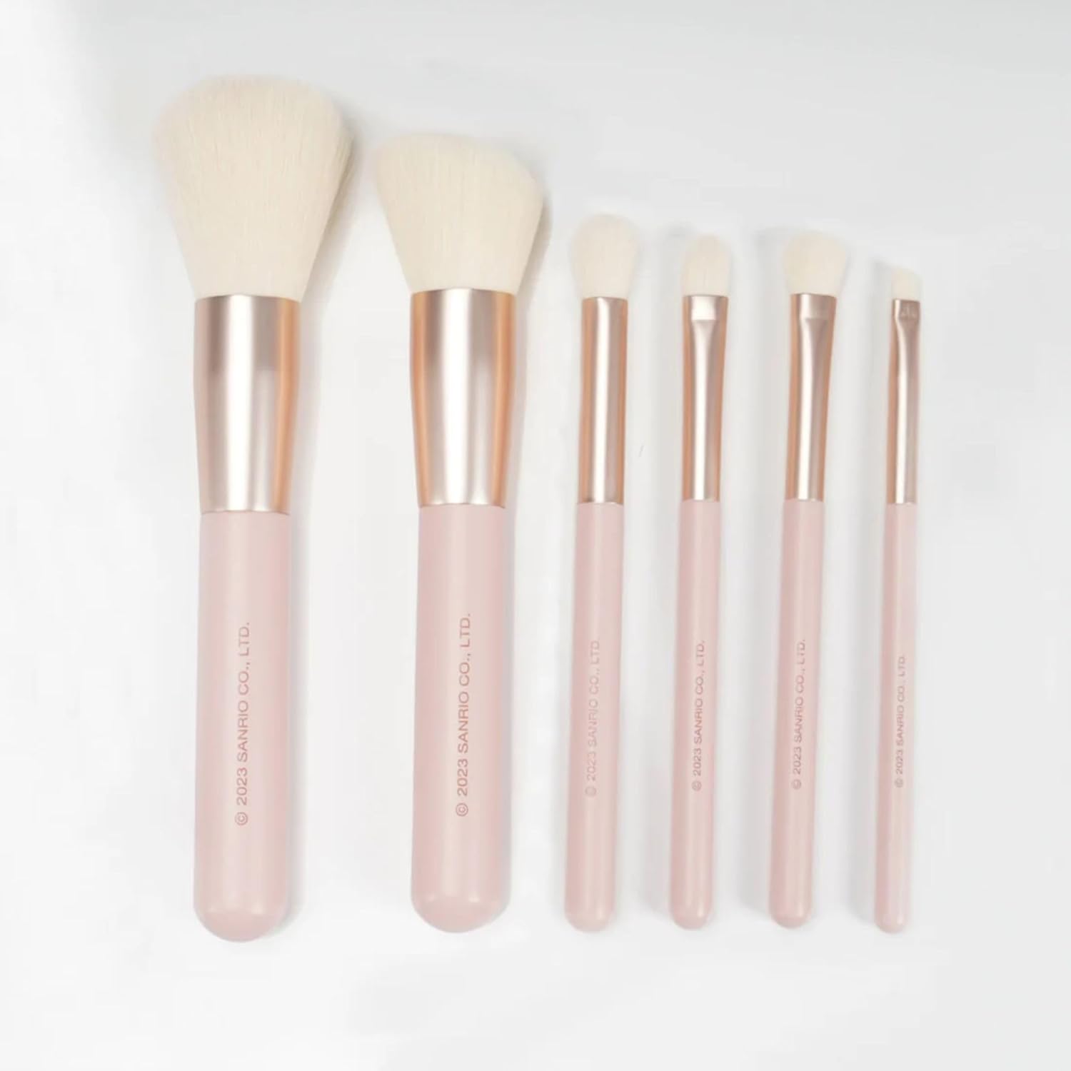 Impressions Vanity Hello Kitty The Core 6 PCs Makeup Brush set with Aluminum Ferrule, Super Soft Makeup Brushes for Foundation, Face Powder, Blending, Defined Shadow, Eye Shadow, and Liner (Pink)