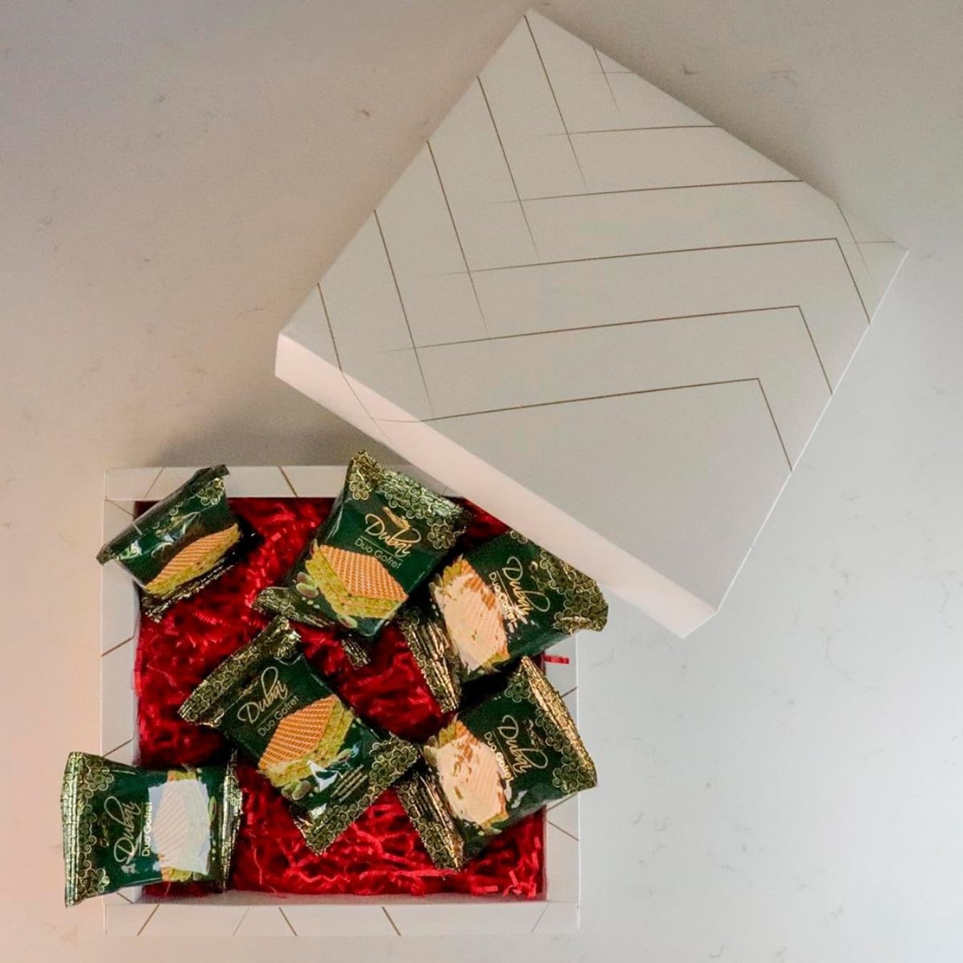 Dubai Pistachio Duo Wafers Gift Set, 6 Pieces, 1.27 oz - Turkish Wafers, Eid, Valentine's Day, Birthday Gift, Gourmet Waferss