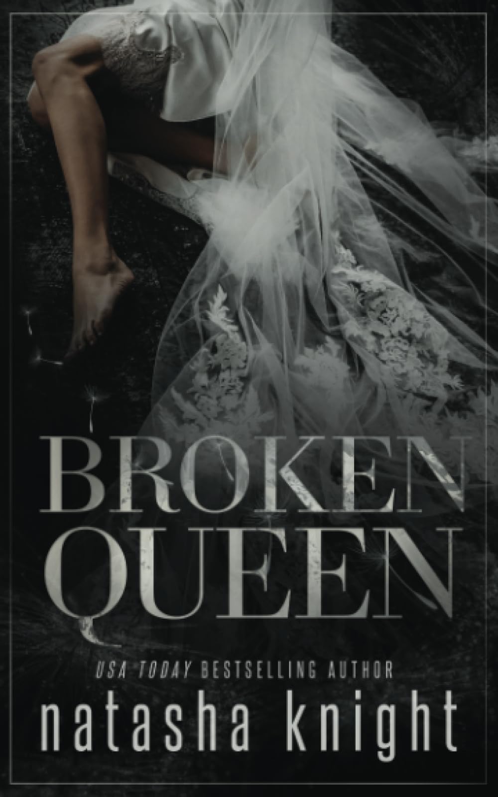 Broken Queen: 2 (Ruined Kingdom Duet)