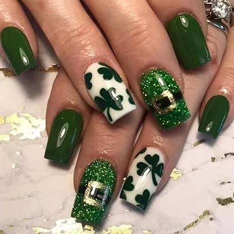 🍀 St. Patrick's Day Nails: Green Glitter & Clover Press-Ons