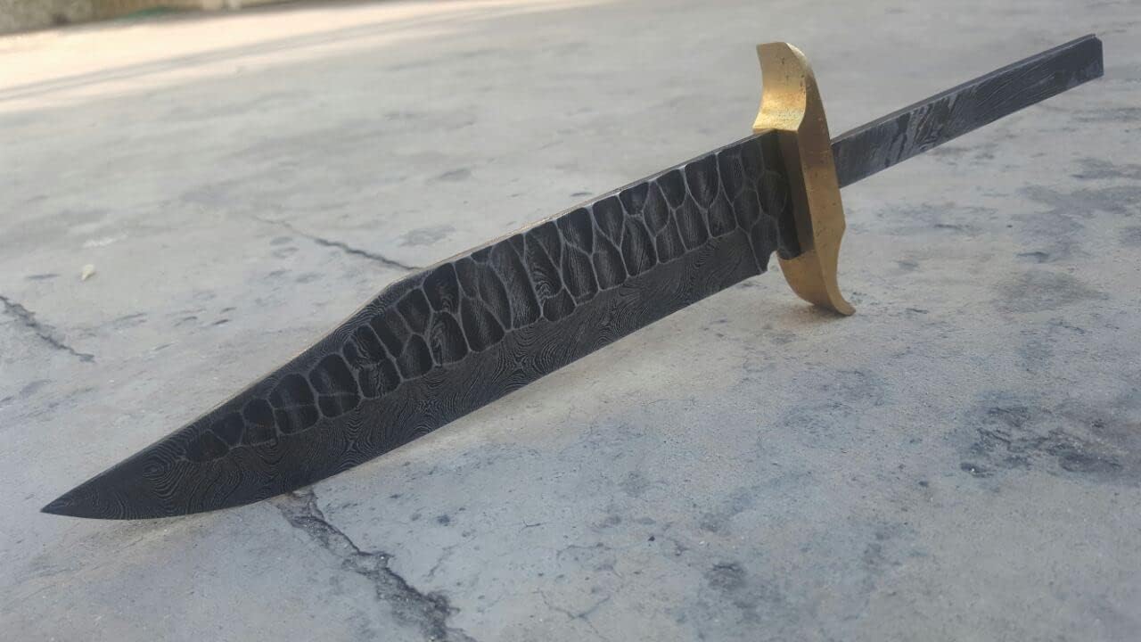 DAMASCUS STEEL FULL TANG/FLINT KNAPPED FINISH/BLANK BLADE FOR KNIFE MAKING