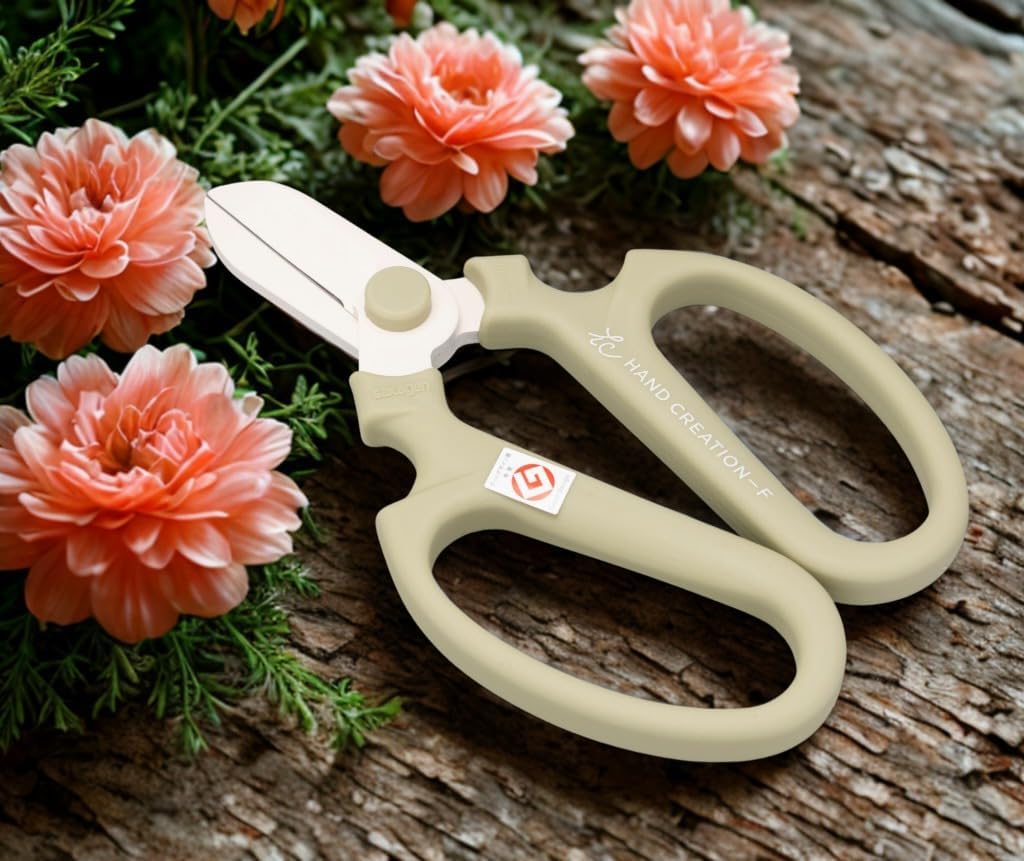 Left-Handed Japanese Floral Scissors – SAKAGEN Hand Creation, Ultra Sharp Flower Shears for Floral Design, Ikebana & Gardening, Made in JAPAN, F-170 (Red)