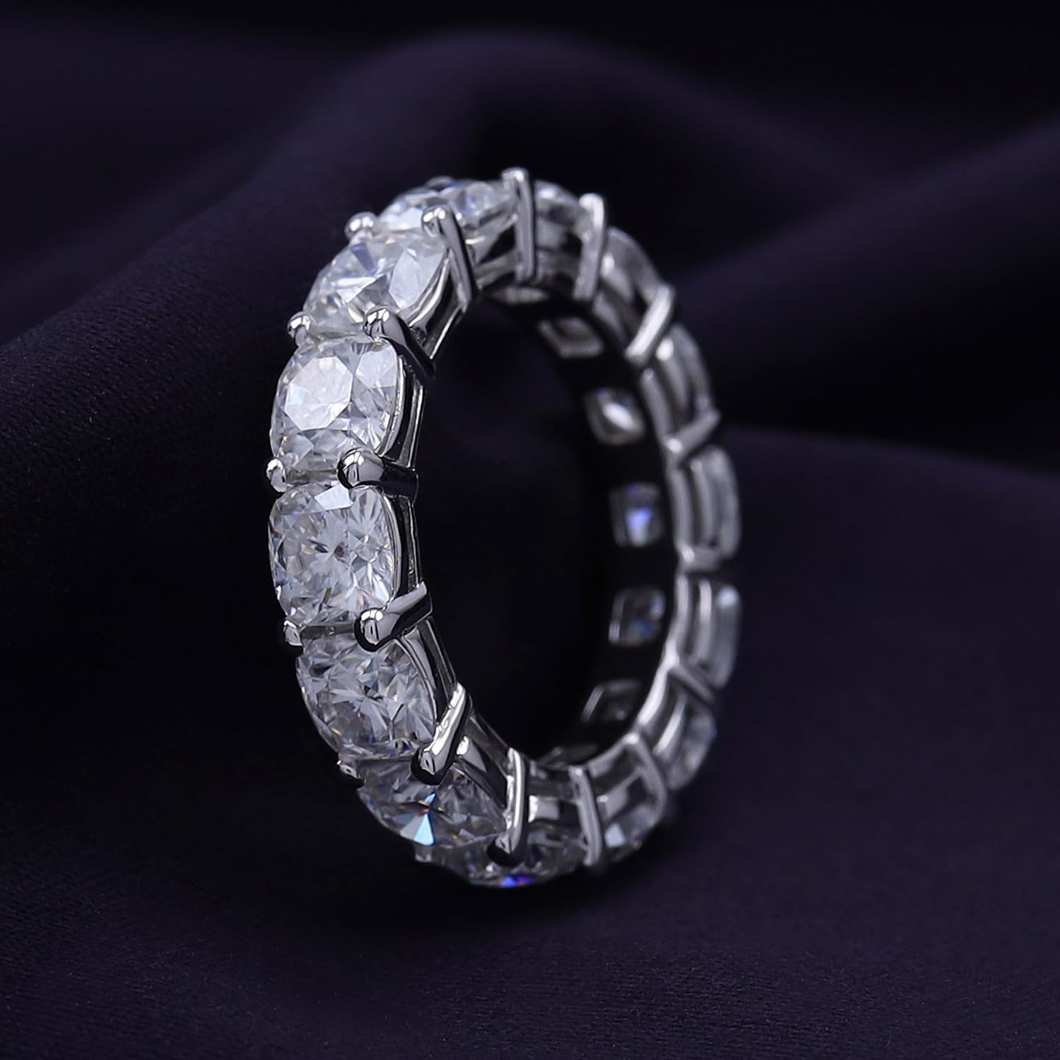 SAVEARTH DIAMONDS Eternity Wedding Band Ring For Women, 9 CT 5MM Cushion Cut Lab Created Moissanite Diamond 4.5MM Width Full Eternity Stackable Engagement Ring In 18K Gold Plated 925 Sterling Silver