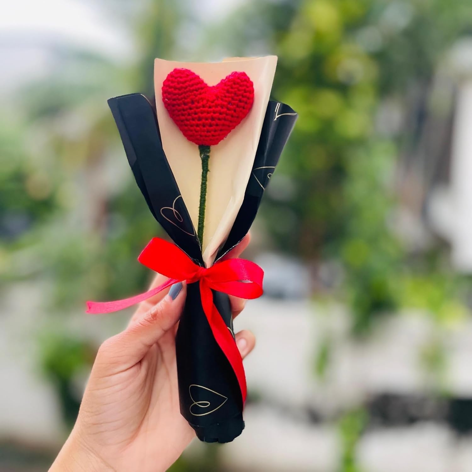 Handmade Crochet Red Heart Rose Bouquet – Knitted Woolen Roses & Heart Floral Arrangement for Anniversaries, Weddings, Birthdays & Special Occasions-image-49