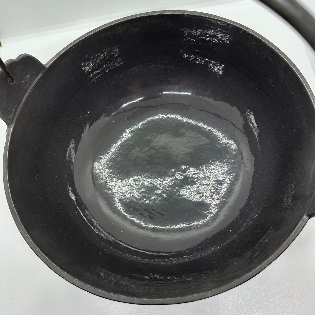 Amazon.co.jp: 南部鉄器 南部池永 鉄鍋 吊り手付き 木製蓋付き