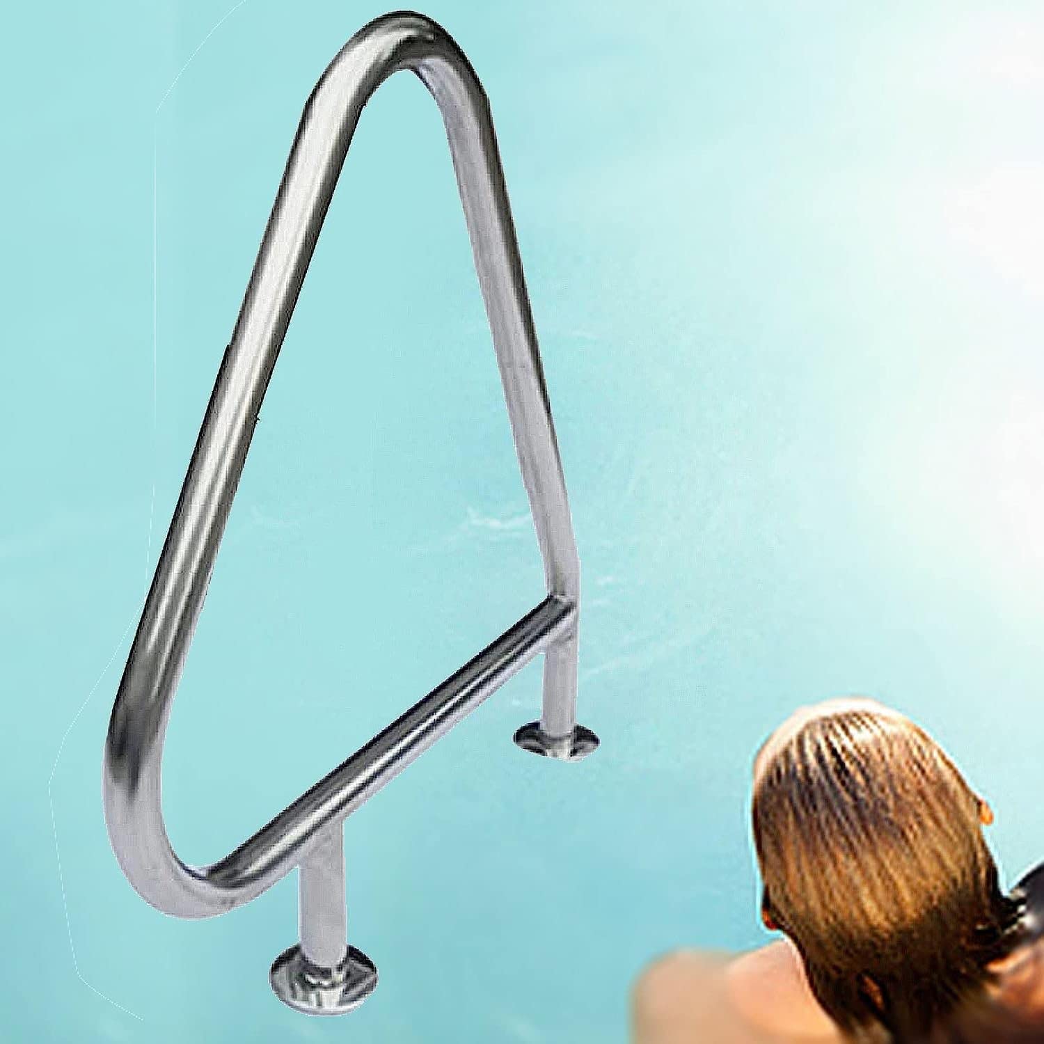 Rampe de piscine en acier inoxydable 304 au design triangulaire épuré et finition miroir