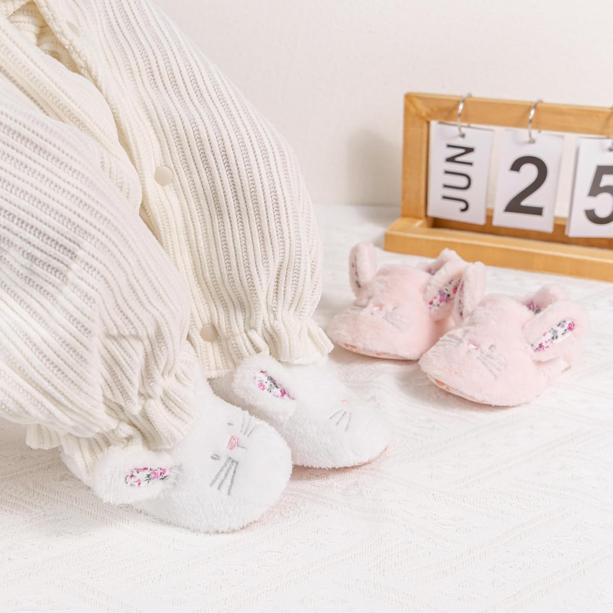 Meckior Save Beautiful Cute Cartoon Infant Unisex Baby Warm Cotton Anti-Slip Soft Sole First Walkers Shoes