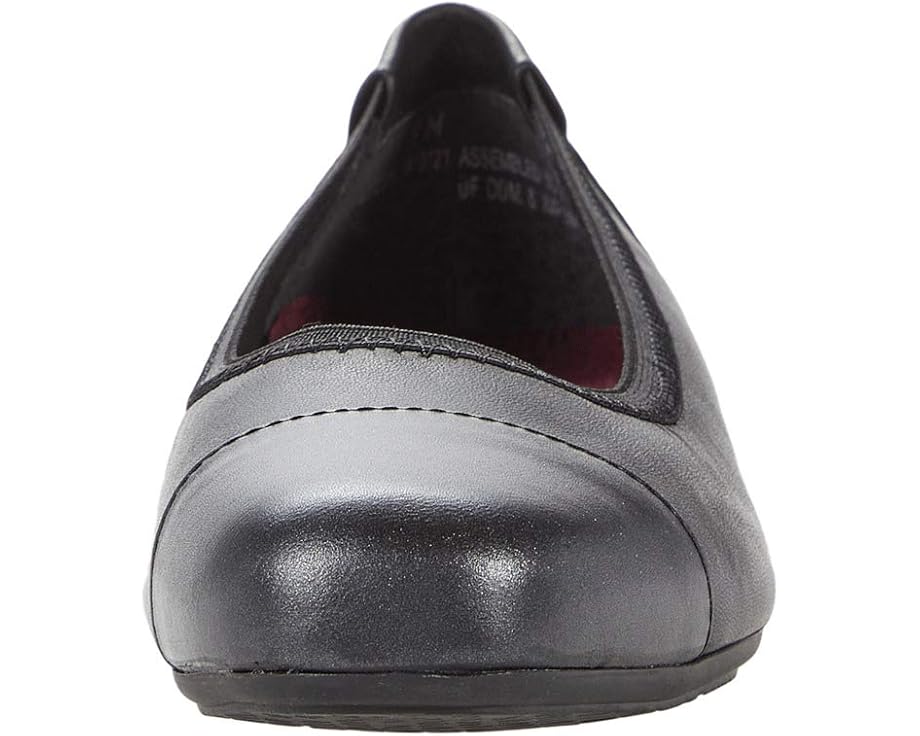 Munro Danielle - Front View