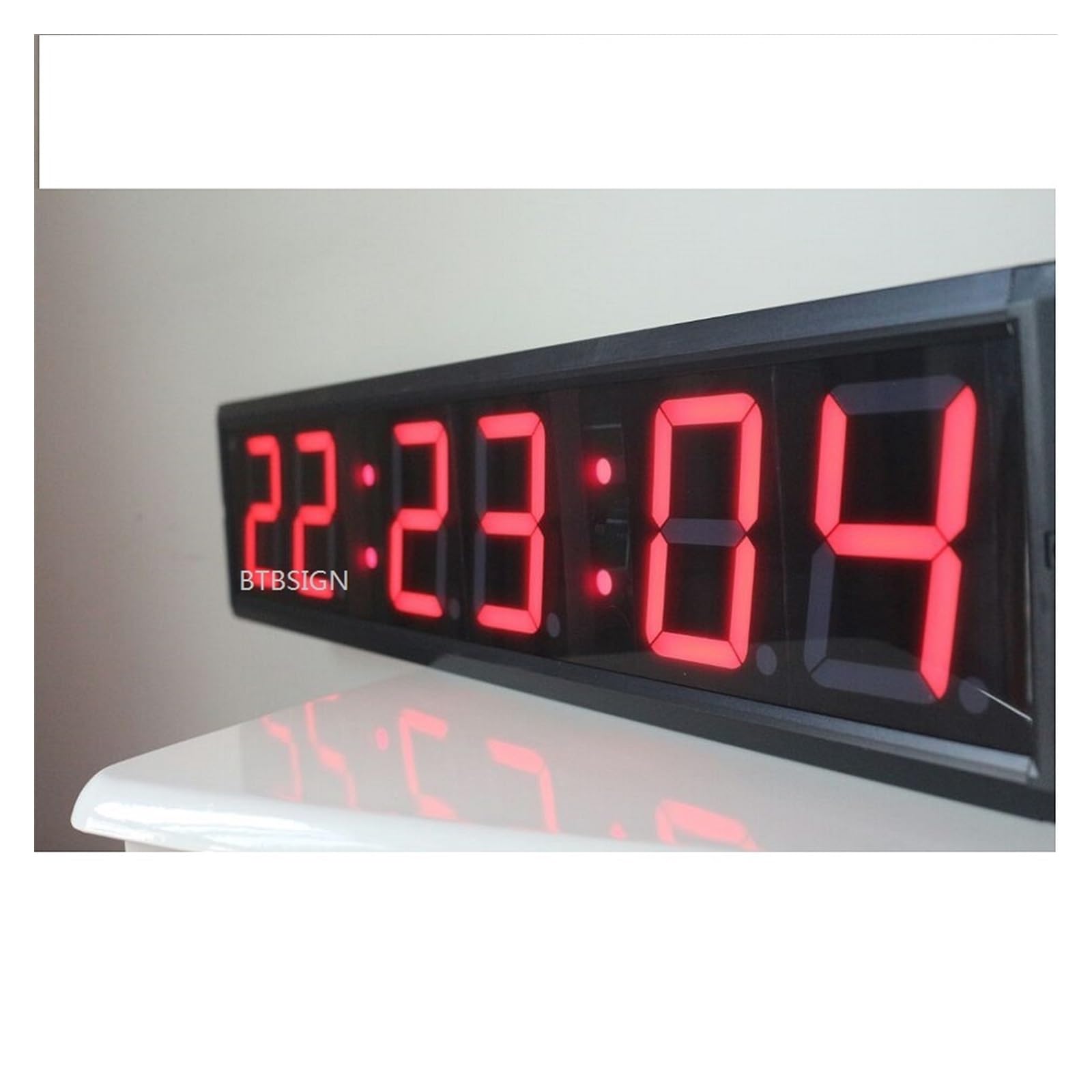 Horloge Murale LED, Grand chronomètre à compte rebours LED avec gros bouton filaire et course d'obstacles distance sans fil, minuterie d'effacement 4 pouces