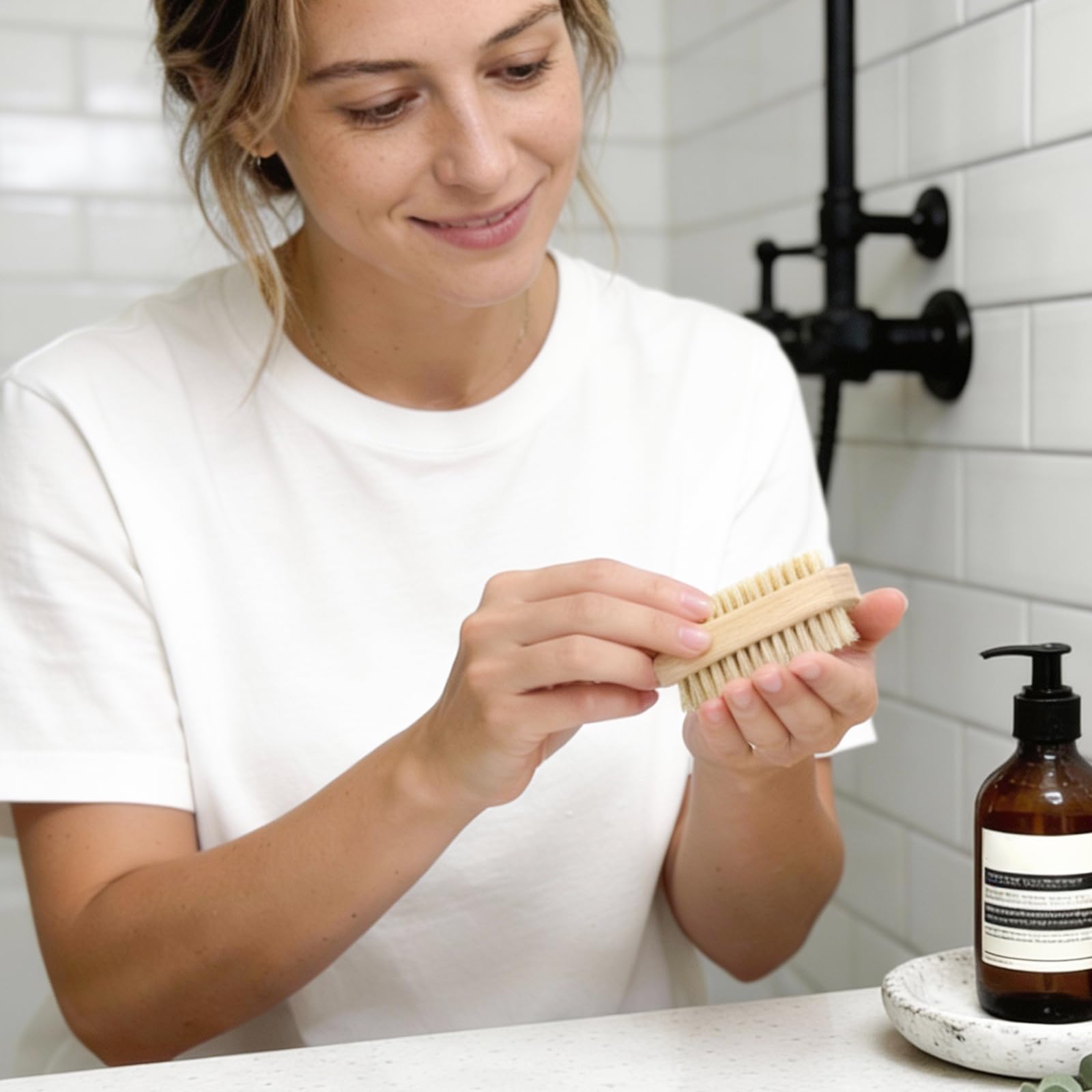 Cepillo de uñas de doble cara, madera de haya natural y sisal, estropajo resistente de doble densidad para uñas de manos y pies, paquete de 3