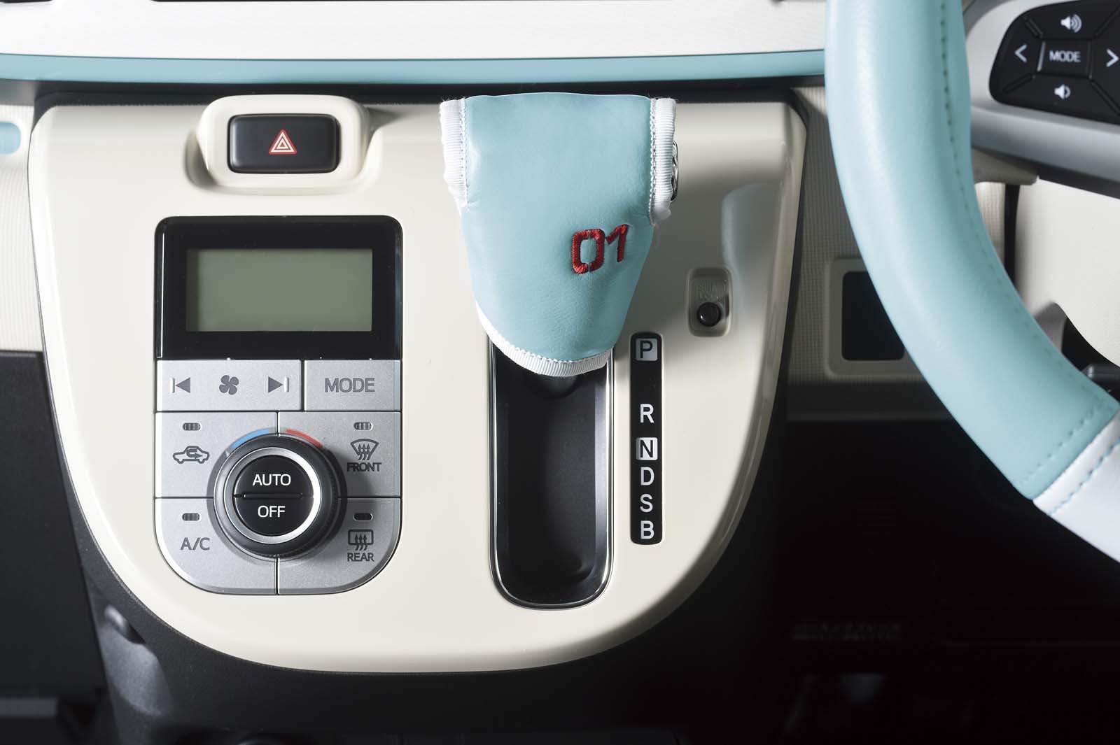 初音ミク ダイハツ ステアリング ハンドルカバー シフトレバー カバー 車 初音ミク ダイハツ ステアリング ハンドルカバー シフトレバー