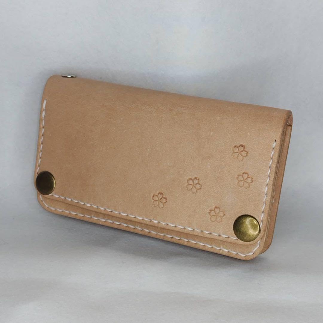 ミドルトラッカーウォレット 国産レザーヌメ革 桜柄 ハンドメイド