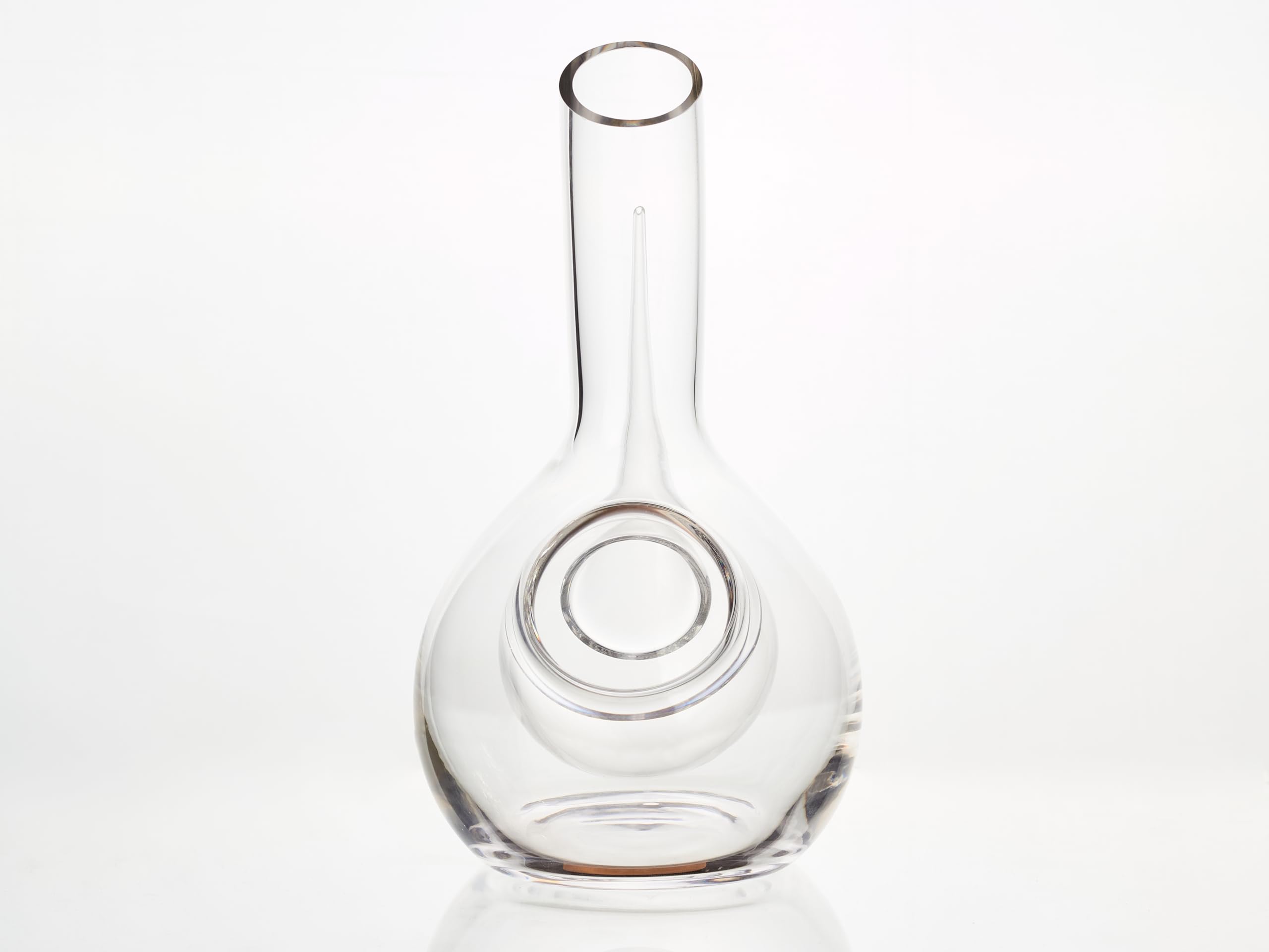 Porrón Enfriador de Cristal Tradicional con Capacidad 500 ml y Compartimento Independiente para Hielo – Salida Fina para Servir – Doble Tapón de Corcho