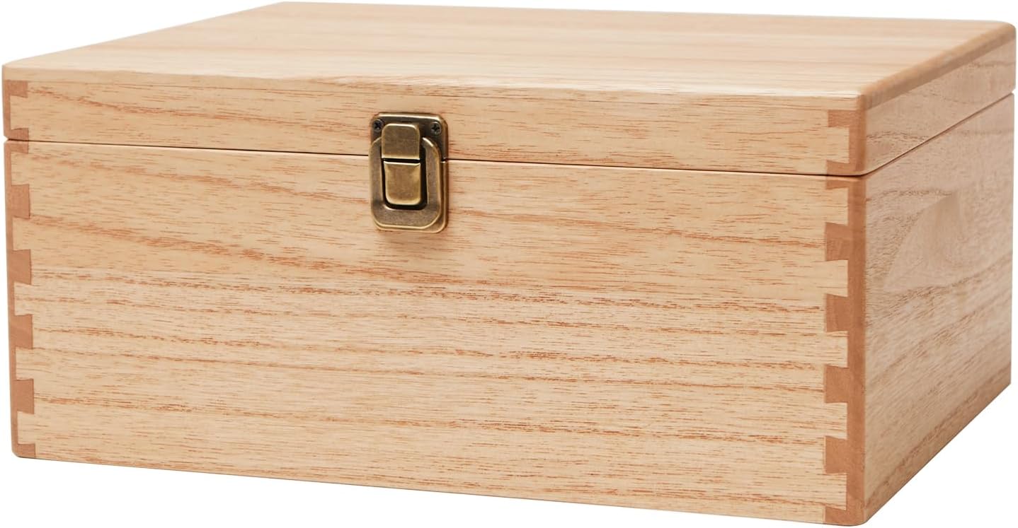 KIRIGEN Wood Storage Box with Hinged Lid Multi-Use Keepsake Chest for Letters, Toys, Jewelry Wooden Decorative Box Organizer for Home Office FGH-DBR