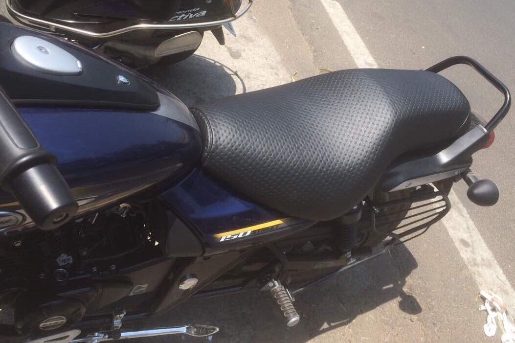 SaharaSeats All Bajaj Avenger Models 150/180/220 Leather Dotted Seat