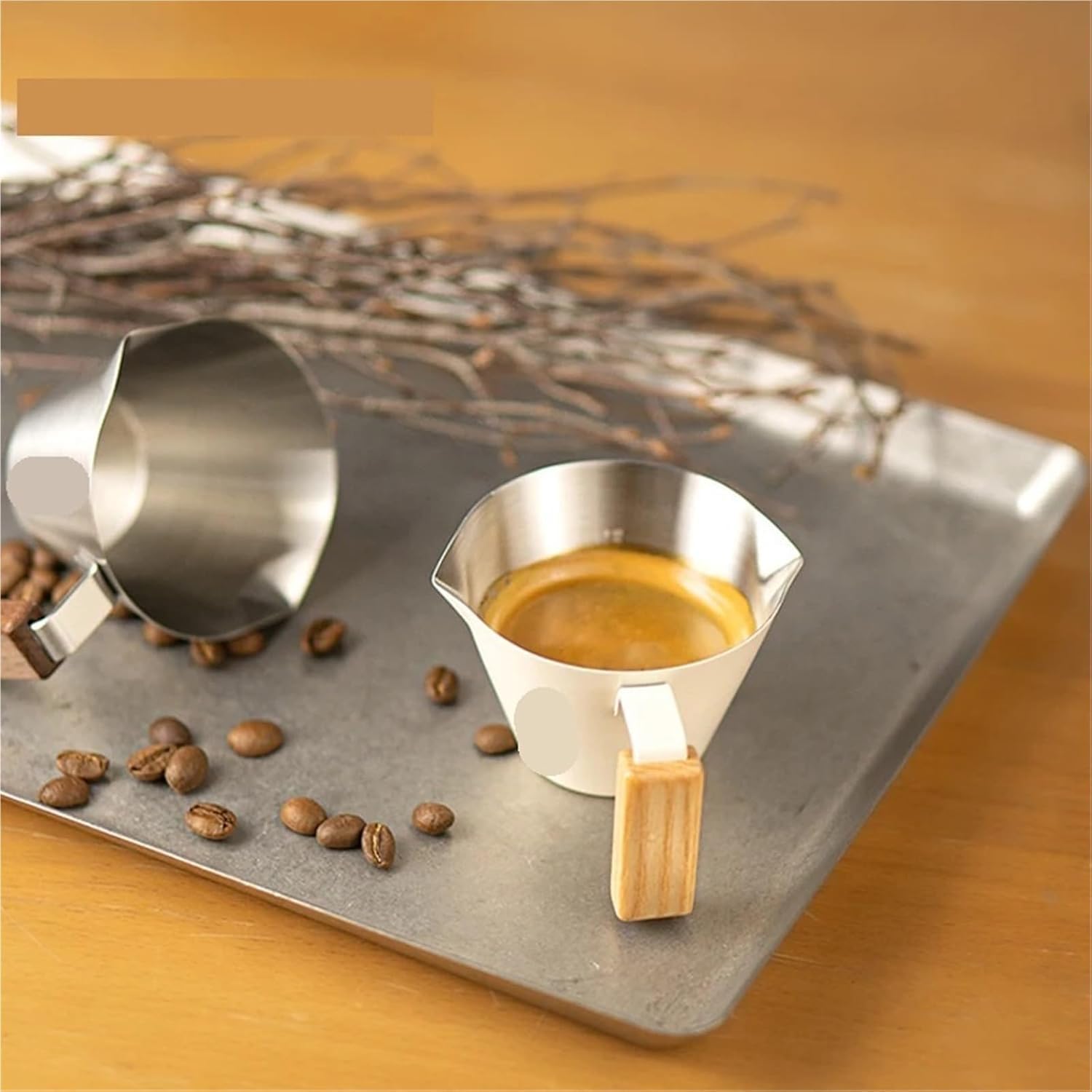 Tazas de café expreso de acero inoxidable de 100 ml Taza medidora con Escala Taza de chupitos de café expreso con Mango Tazas de leche Recipientes de burbujas (Más blanco)