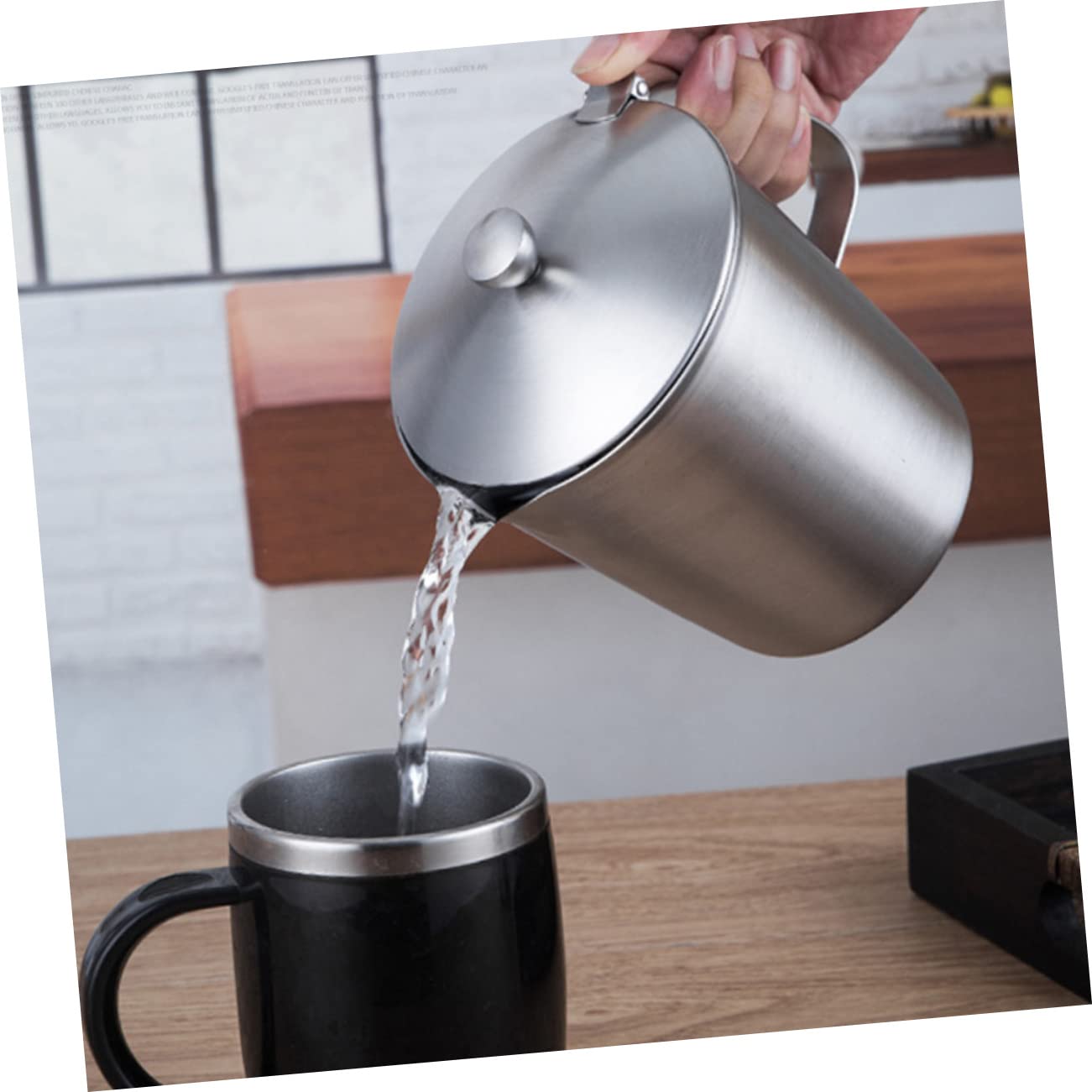 BESTYASH Misurino per Misurare e Mantenere Caldo Latte da 700ml in Acciaio Inossidabile con Coperchio Speciale Tazza Graduata per Espresso e Latte