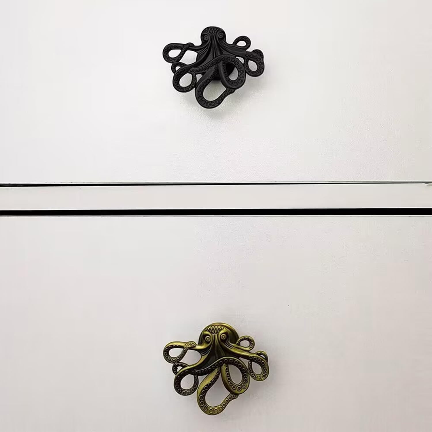 4PCS Octopus Knobs, Zinc Alloy Pulls Creative Animals Handles Metal Single Hole Knobs for Dresser Cabinet Drawer Home Furniture Decorations Hardware Accessories for Bathroom Bedroom (Black)