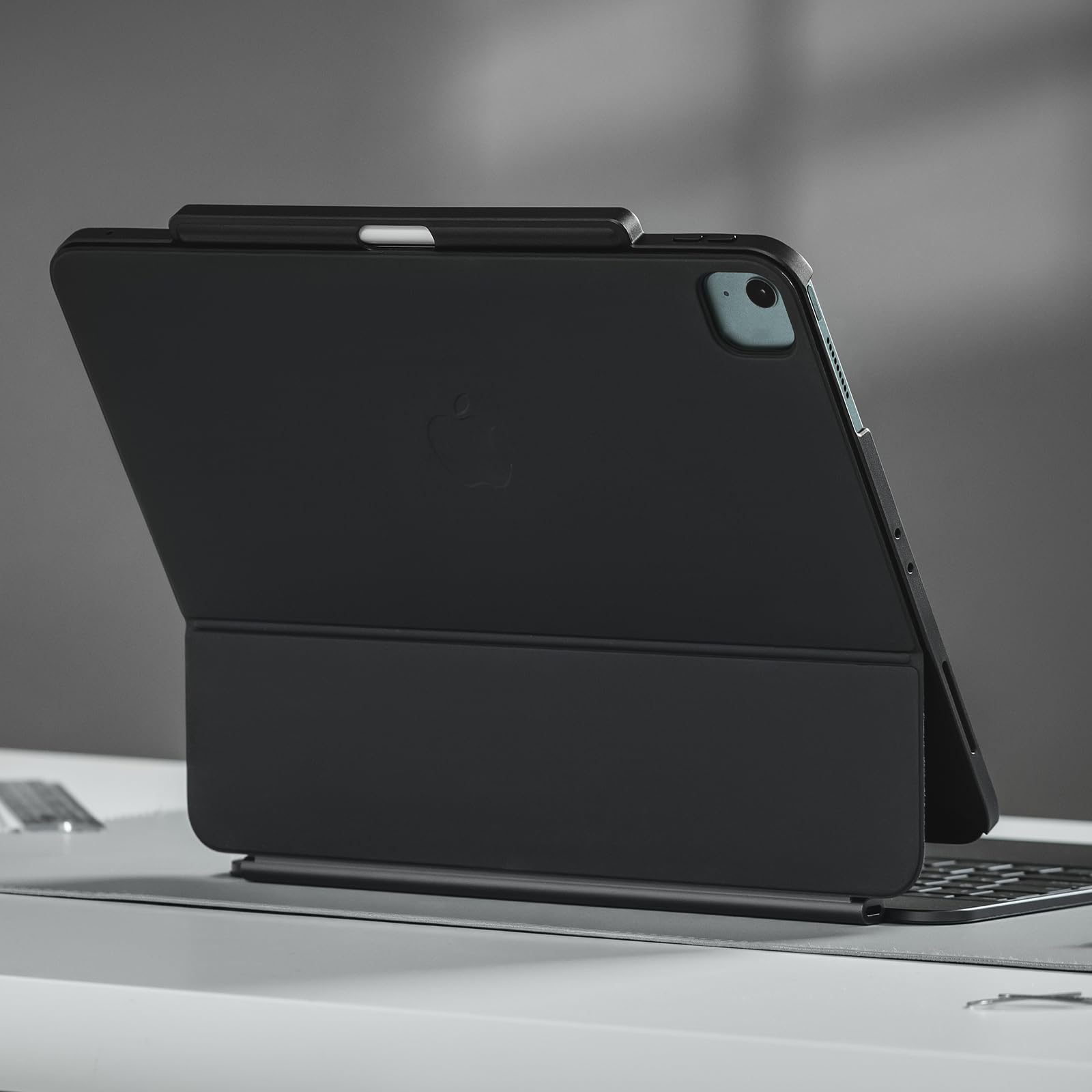 Amazon.co.jp: MAGEASY CoverBuddy Lite iPadケース iPad Air 13インチ