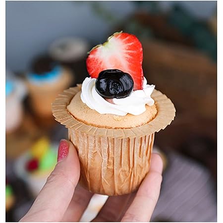 Amazon マフィンカップ オーブン対応 耐熱カップ おかずカップ ベーキングカップ 紙製 使い捨て ケーキ型 おしゃれ Diy 製菓用品 30枚stylea ゴールド Hai ベーキングカップ