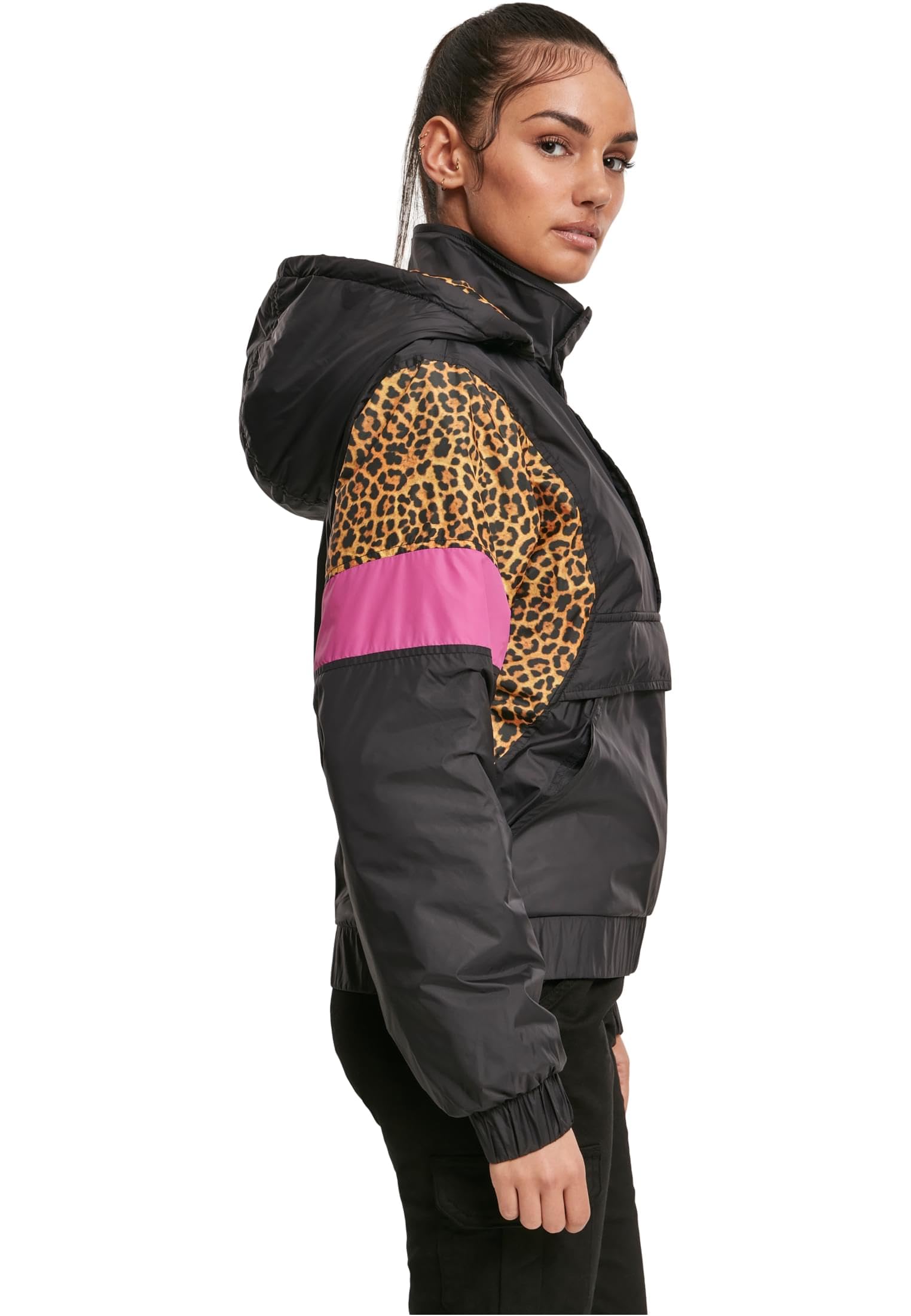 Urban Classics Damen Jacke Ladies Leo Pull Over Jacket mit Animal-Print, Zipper und Bauchtasche, in 4 Farbvarianten erhältlich, Größe XS bis 5XL