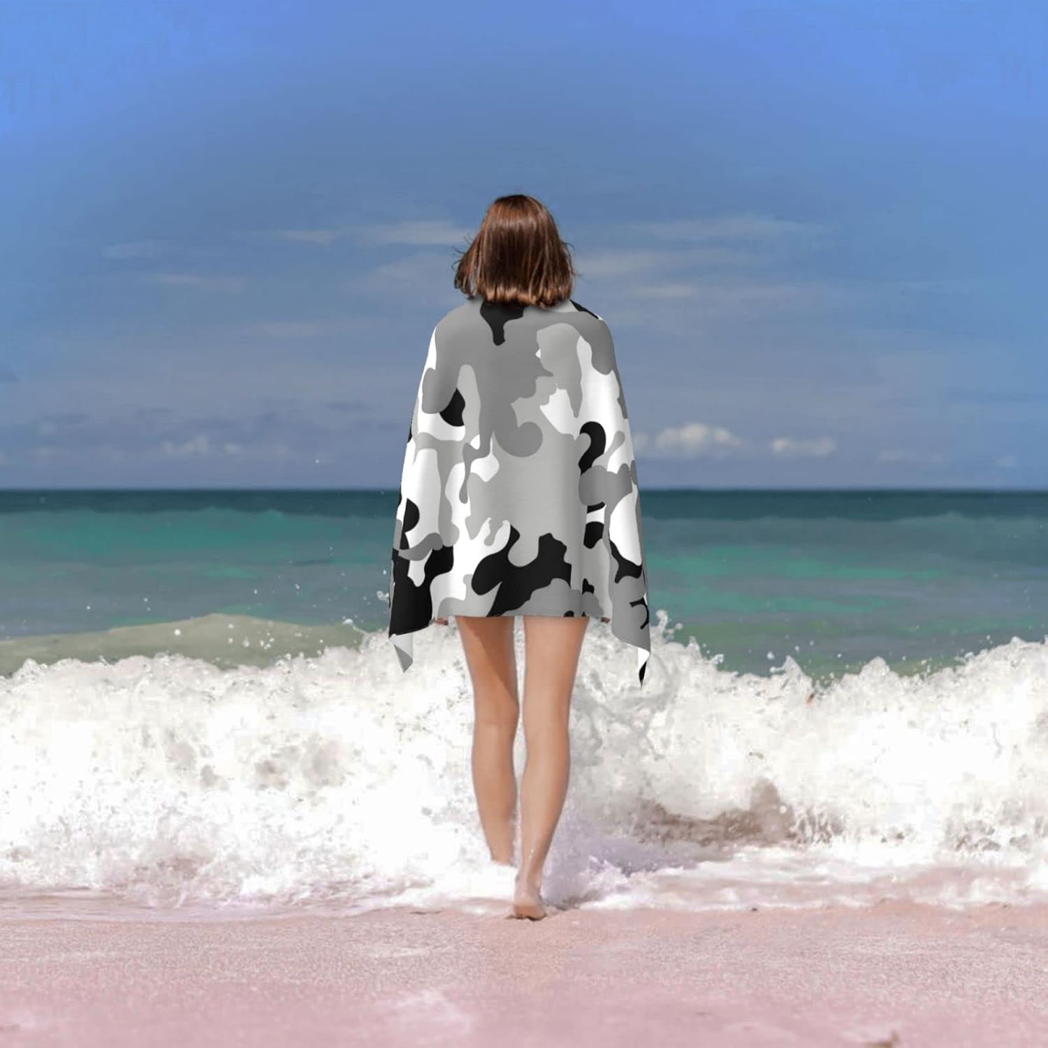 Black & Grey Camo Beach Towels Oversized Soft High Absorbent Quick Dry Bath Towels Pool Towels Travel Beach Towels for Kids Adults