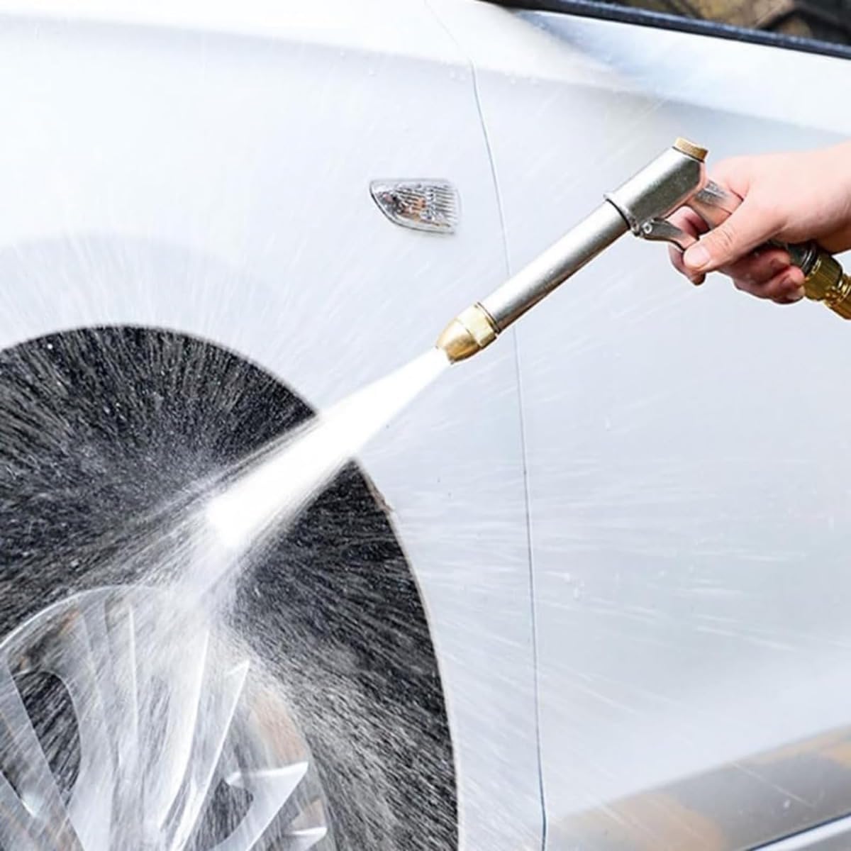 ほぼ未使用品　radiant ディモア　ドライヤー　超速乾モデル　BD-101 radiant ラディアント ヘアドライヤー ディモアBD-101W（1300W）オフ