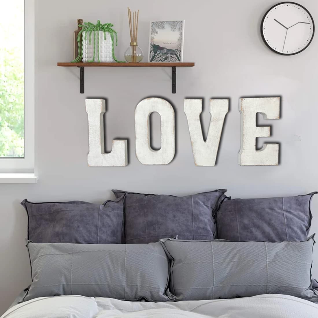ABELOTS Arte de pared grande de madera envejecida del alfabeto blanco lavado, letra monograma, letras de pared independientes (D)