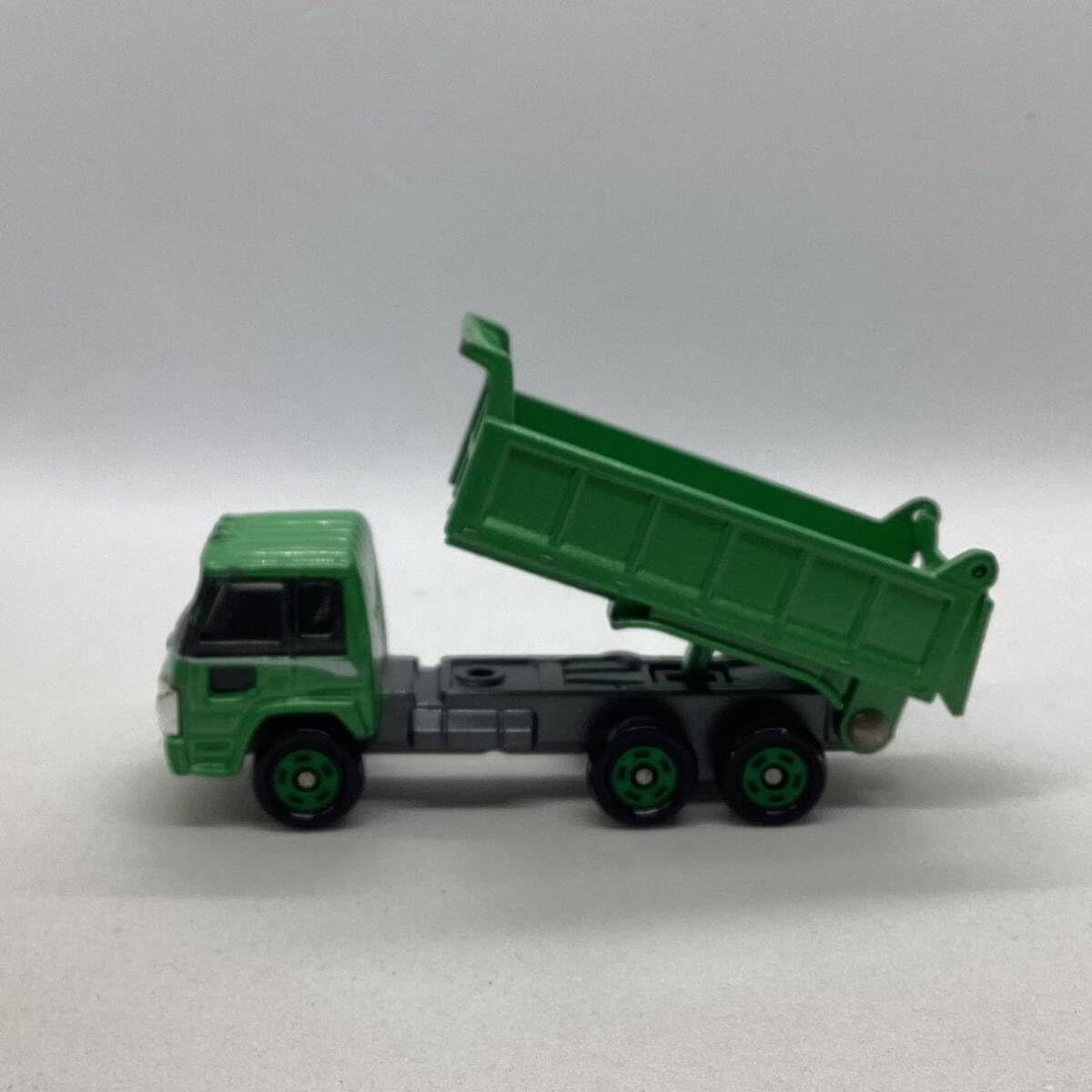 トミカ 緑色トラック型ミニカー 2026年最新】Yahoo!オークション -トミカ トラック 緑の中古品・新品