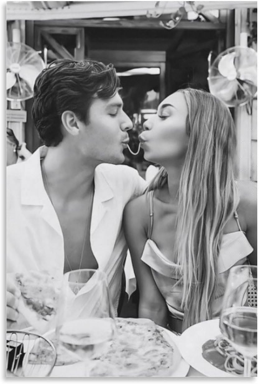 ICOBES JIUWANG Wall Art Canvas Poster Prints Painting For Aesthetic Black And White Couple Eating Spaghetti Canvas Poster For Bedroom Decor 55x75cm NO FRAME