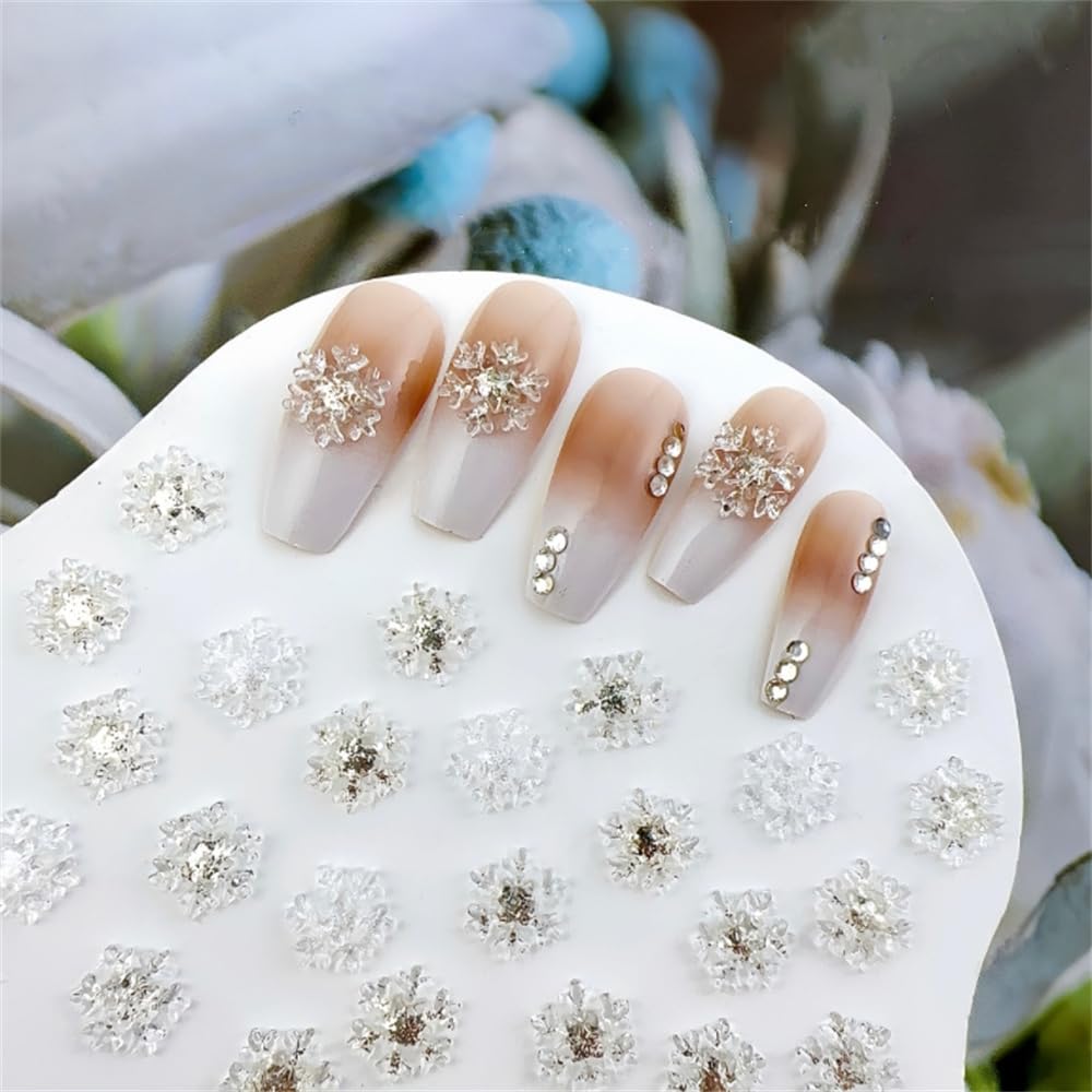 Amazon | DUOLEIMI ネイルパーツ 雪の結晶 クリスマス パーツ 90pcs