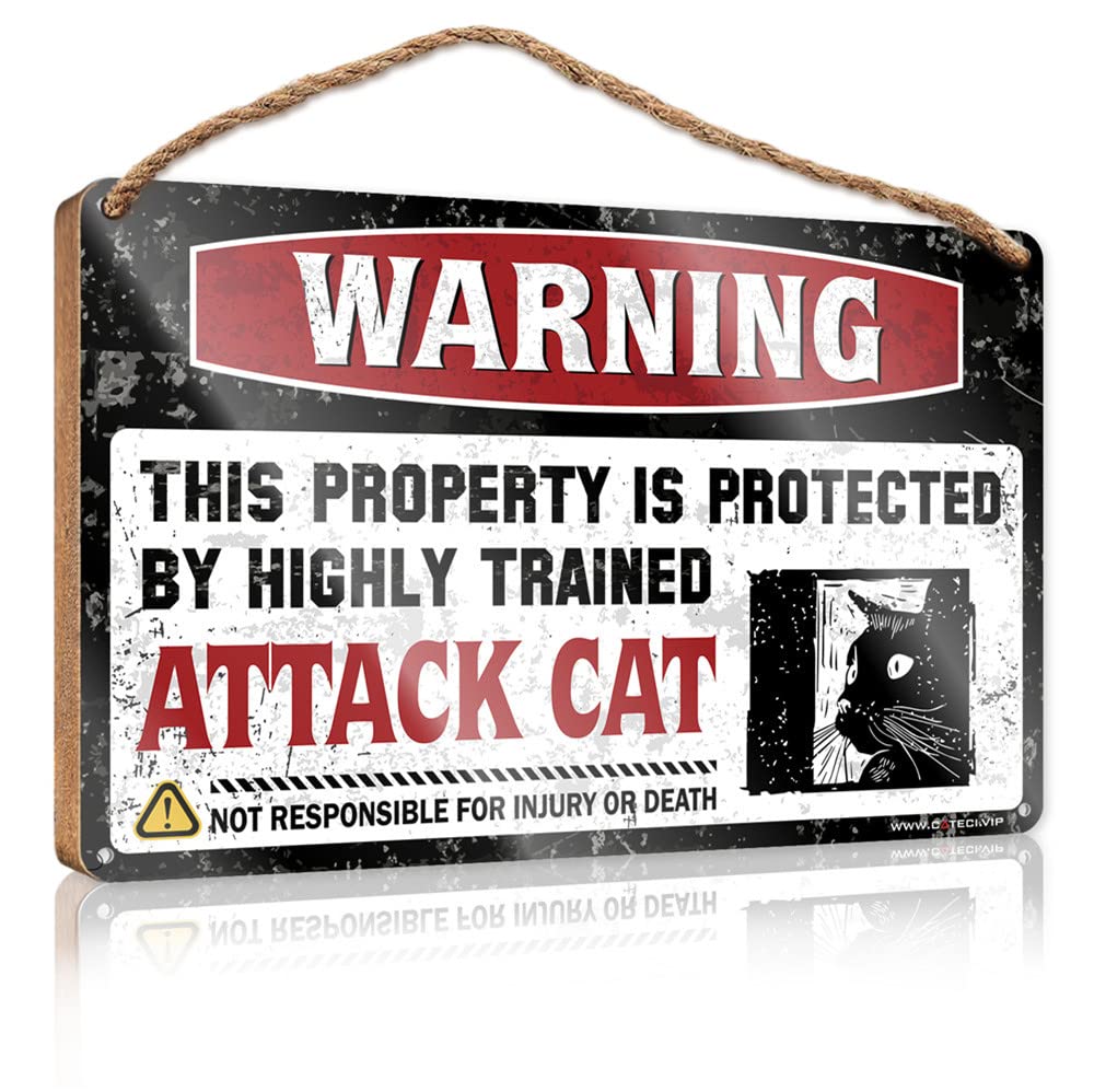 Yyhleh One Color Fall Porch Decor Little Man Cave Wood Signs Warning This Property Is Protected By A Highly Trained Attack Cat Wooden Sign(23X35cm)