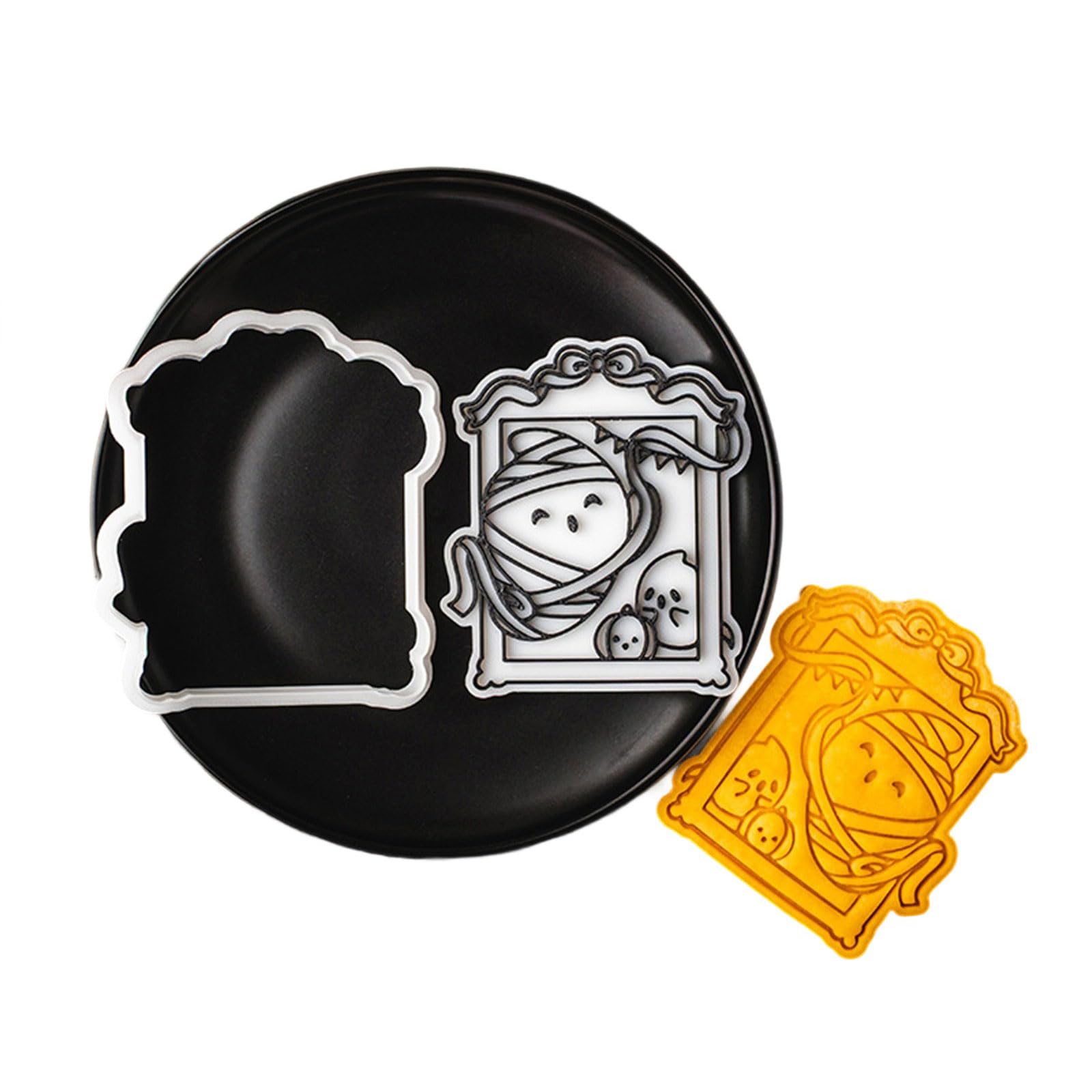 Tsophreniq Japanese Cartoon Specter Shape Cookie Halloween Baking Accessories Molds for Fondant Chocolate Japanese Specter Cookie Molds