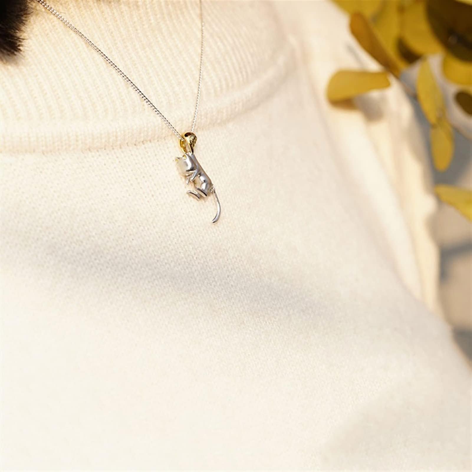 猫の形のクリスタルネックレス Amazon.co.jp: KUNOVO ネックレス楽しい猫の形をしたネックレス