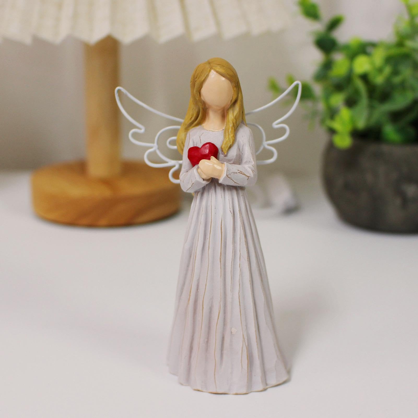 Amazon.co.jp: 樹脂製ガーディアンエンジェルフィギュア - 万能な守護