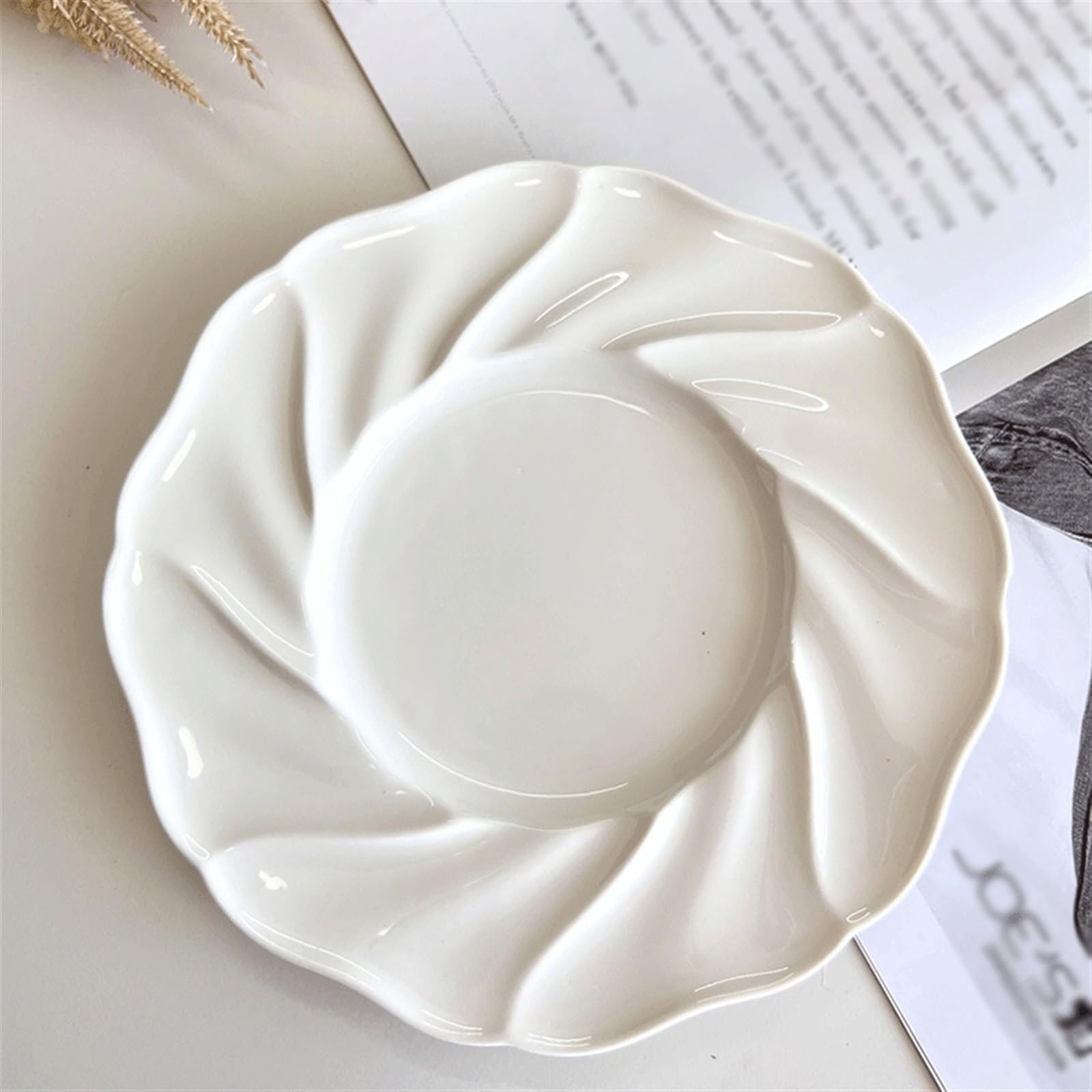 głęboki talerz 9 cali trójwymiarowy koronkowy płytki talerz na przekąski warzywny biały porcelanowy talerzyk deserowy w wysokiej temperaturze zastawa stołowa do kuchni dla restauracji Hotel