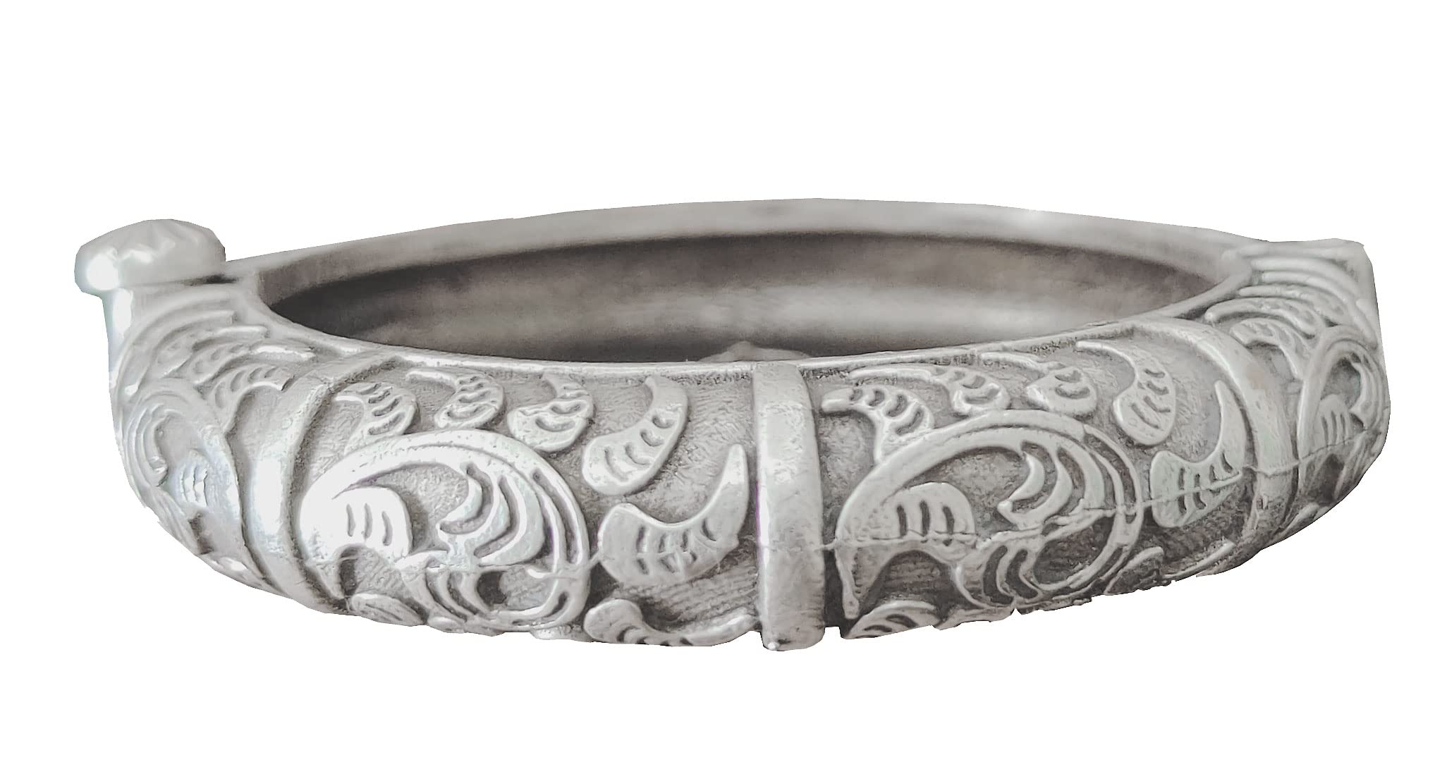 Fuschianet Brass Kada Bangle 1 Piece for Girls and Women (Curved Brass Kada) (B0BGMBSQZK) Amazon Price History, Amazon Price Tracker