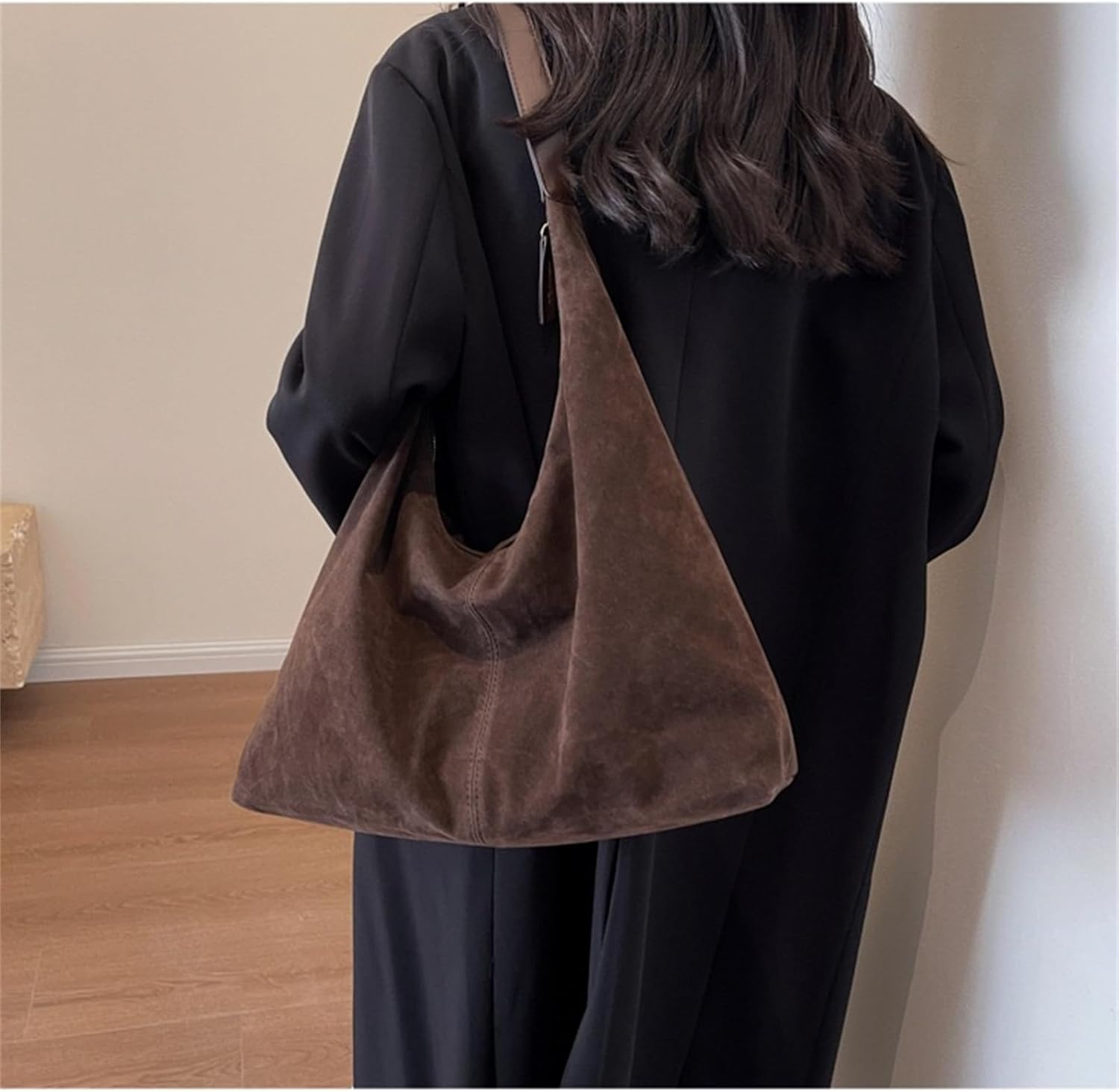Trendy Suede Tote Bag for Women Shoulder Bags Fall Underarm Bag Winter Hobo Bag Work Purses Suede Travel Handbag 2025 - Image 2