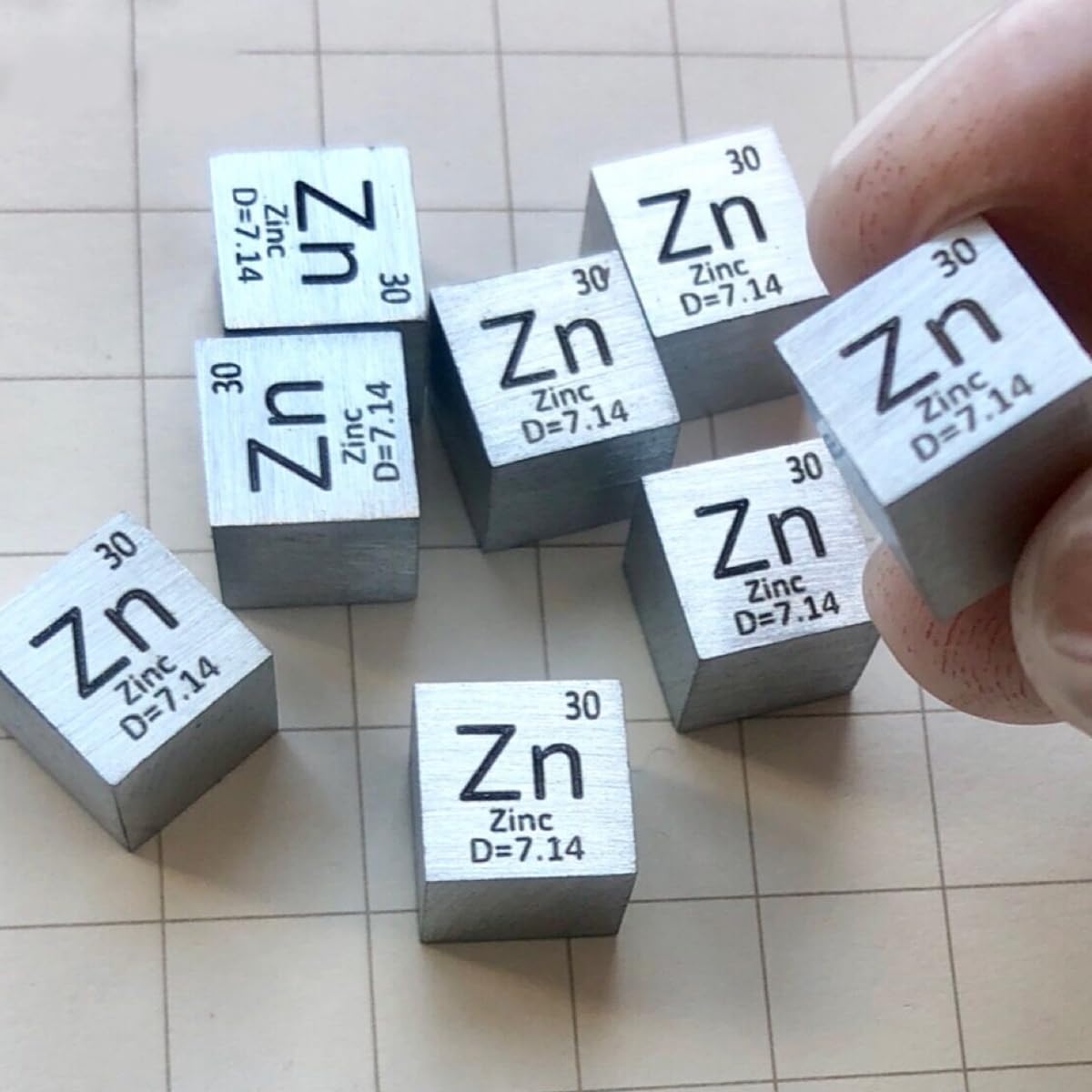 1 Piece 10mm Pure Zinc Metal Density Cube, 99.99% High Purity Carved Zn, for Periodic Table Element Specimens Collection Hobby, Classroom Demo, Science Fair and Lab Experiments Project