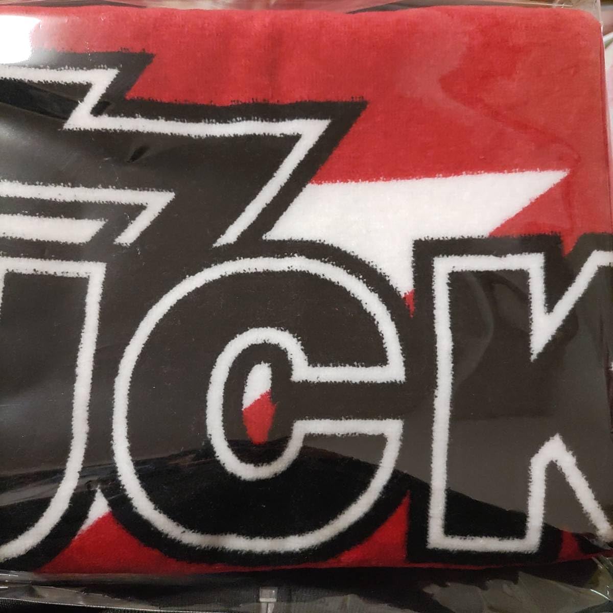 W.U.M.F.ジェイJさん大判BIGバスタオルWUMF小野瀬潤LUNA SEA Amazon.co.jp: W.U.M.FUCKER Jさん大判バスタオルWUMF小野瀬潤