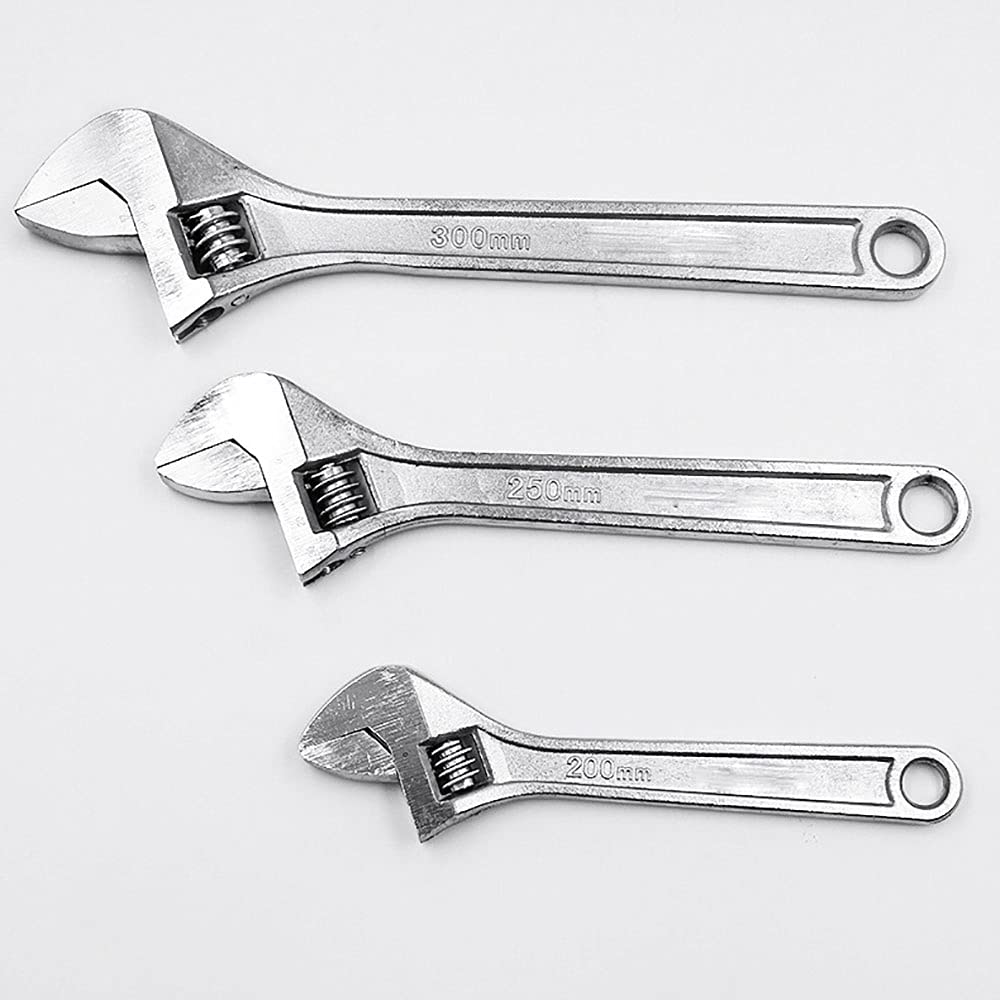 Llave ajustable de 800 mm de ancho con mango antideslizante y escala, ideal para apretar y aflojar tuercas y pernos