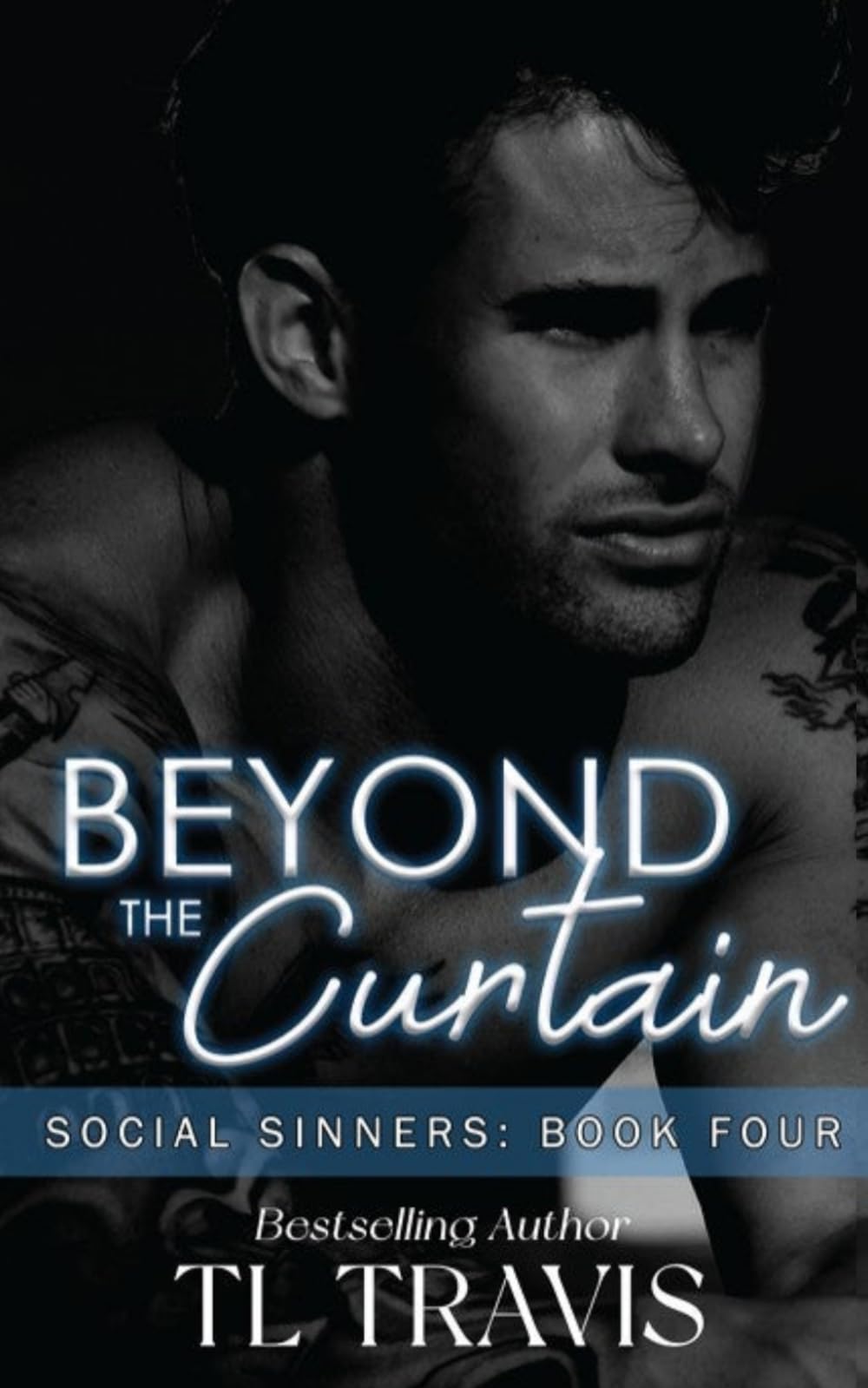 Social Sinners: Beyond the Curtain: MM Rockstar Hurt/Comfort PTSD Romance (Social Sinners Series)