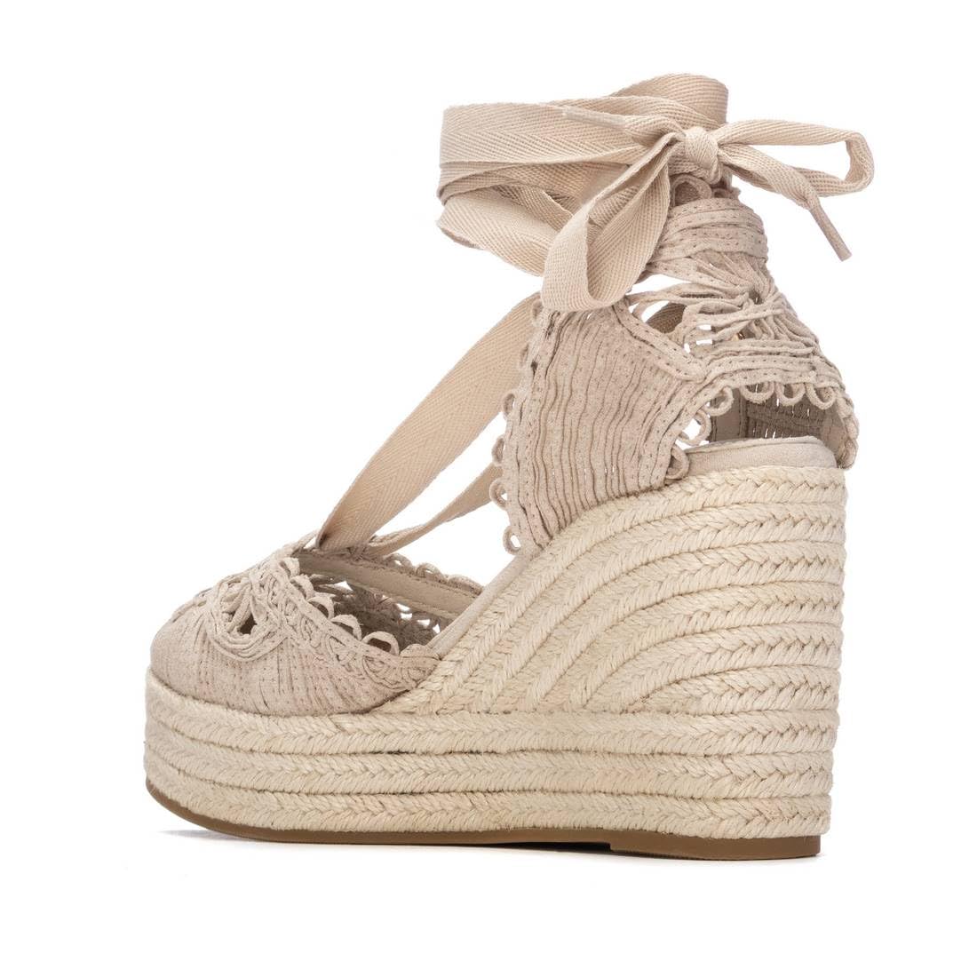 XTI - Alpargatas Mujer - Calzado Cómodo y Versátil - Moda casual