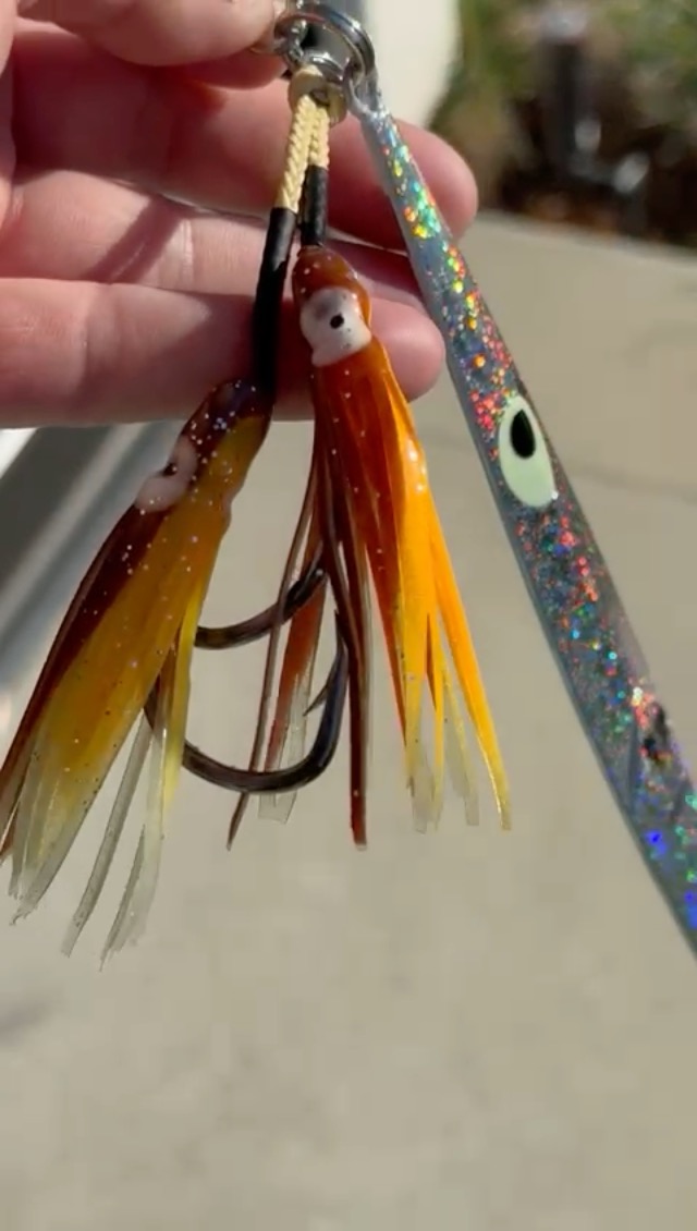 200 gram flat fall tuna fishing lures amazon Amazon.com : Man I Love Fishing Glow Jigs Fast Pitch Slow Pitch Vertical  Knife Jig Jigging 200 grams Glow 200g Rigged with Assist hooks with glow  squids Slow Pitch Jigging SPJ Lures