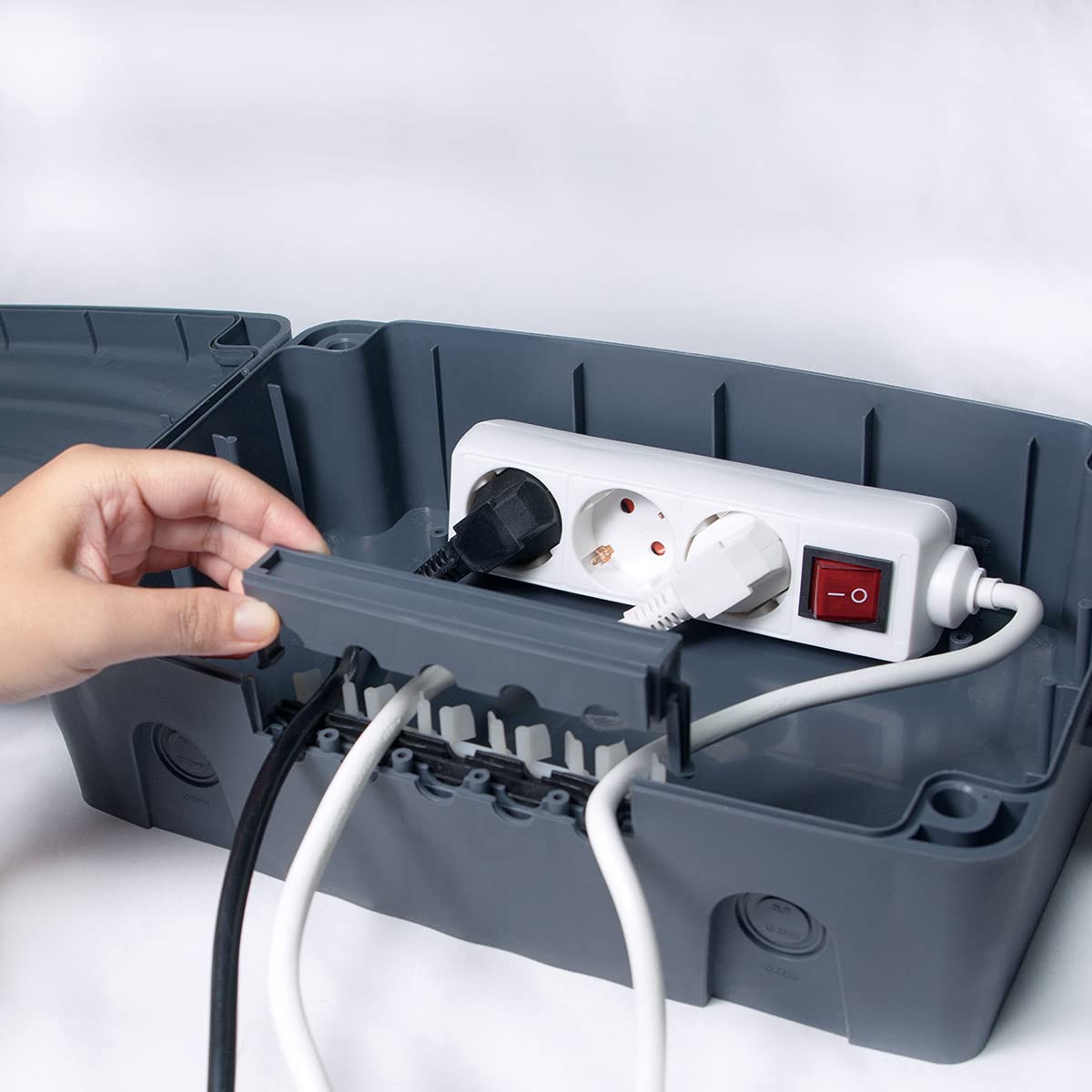 LOGILINK Outdoor Wetterfeste Elektrik Box, 32 x 21 x 11,5 cm, LPS223